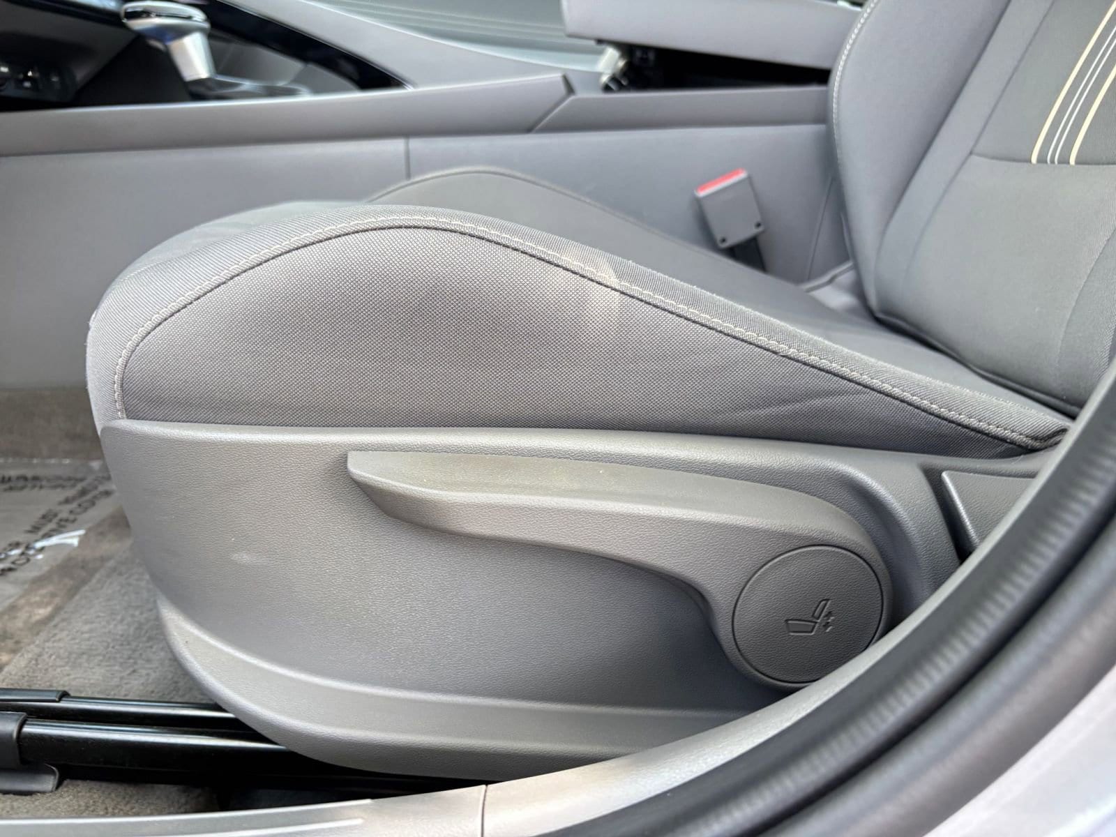 Thumbnail: 2025 Hyundai Elantra - 22