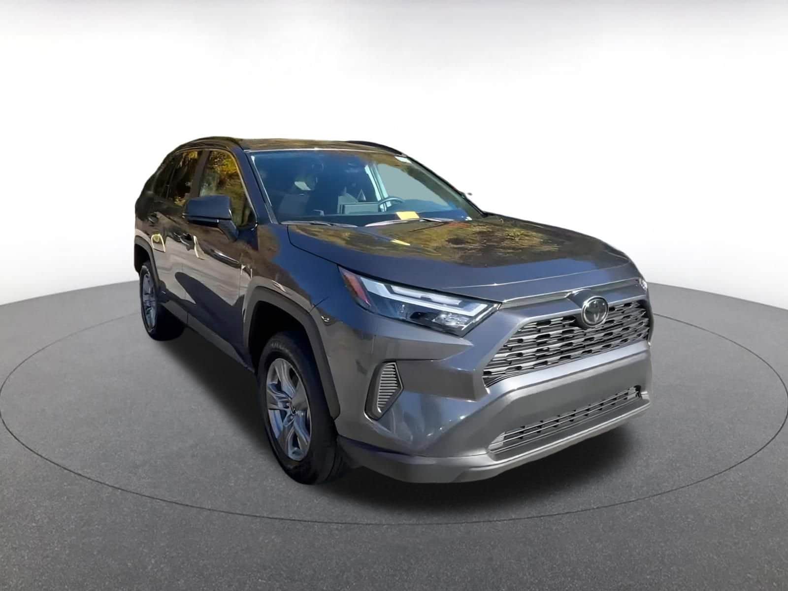 Thumbnail: 2025 Toyota RAV4 - 3