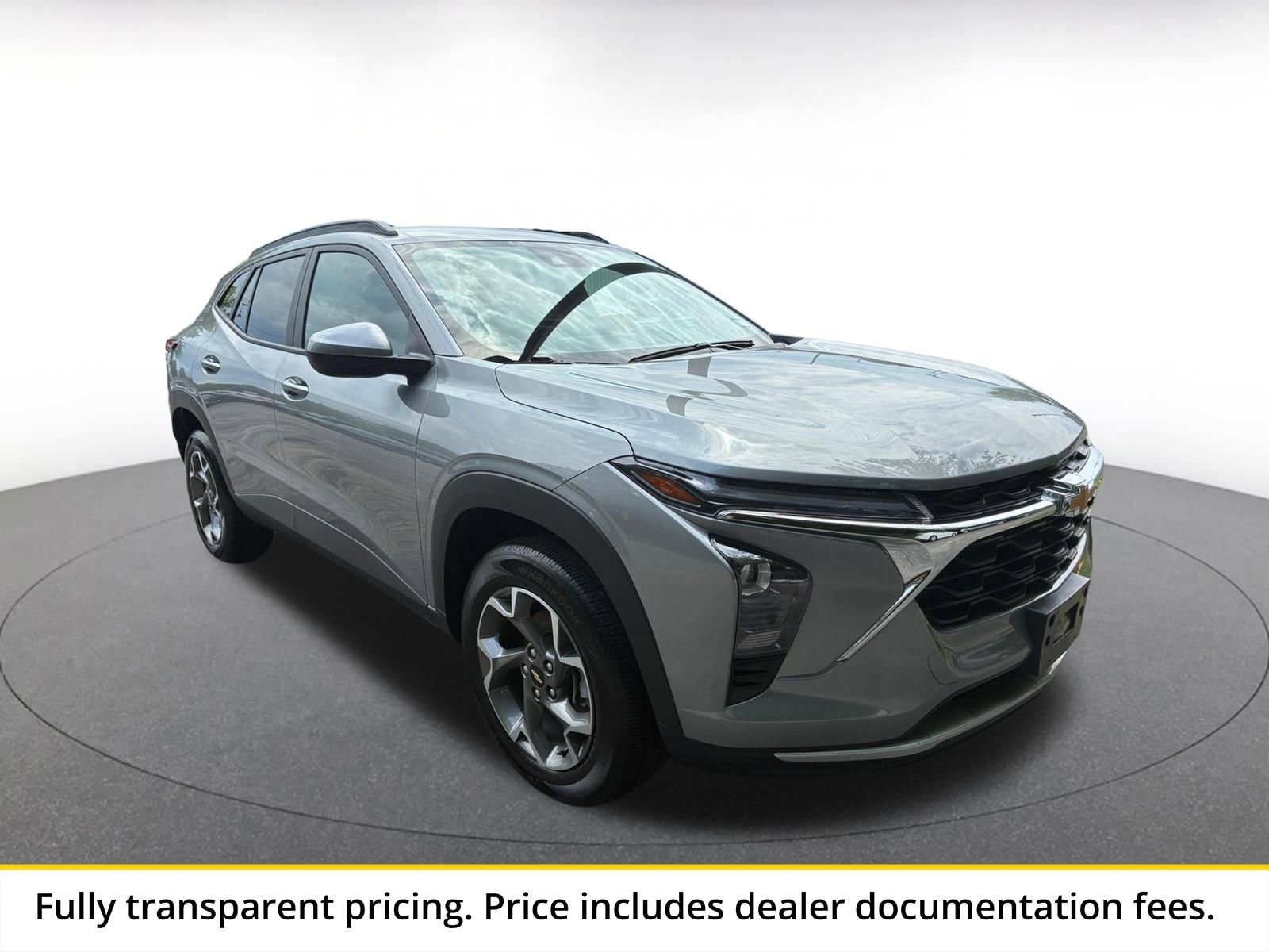 Thumbnail: 2025 Chevrolet Trax - 1