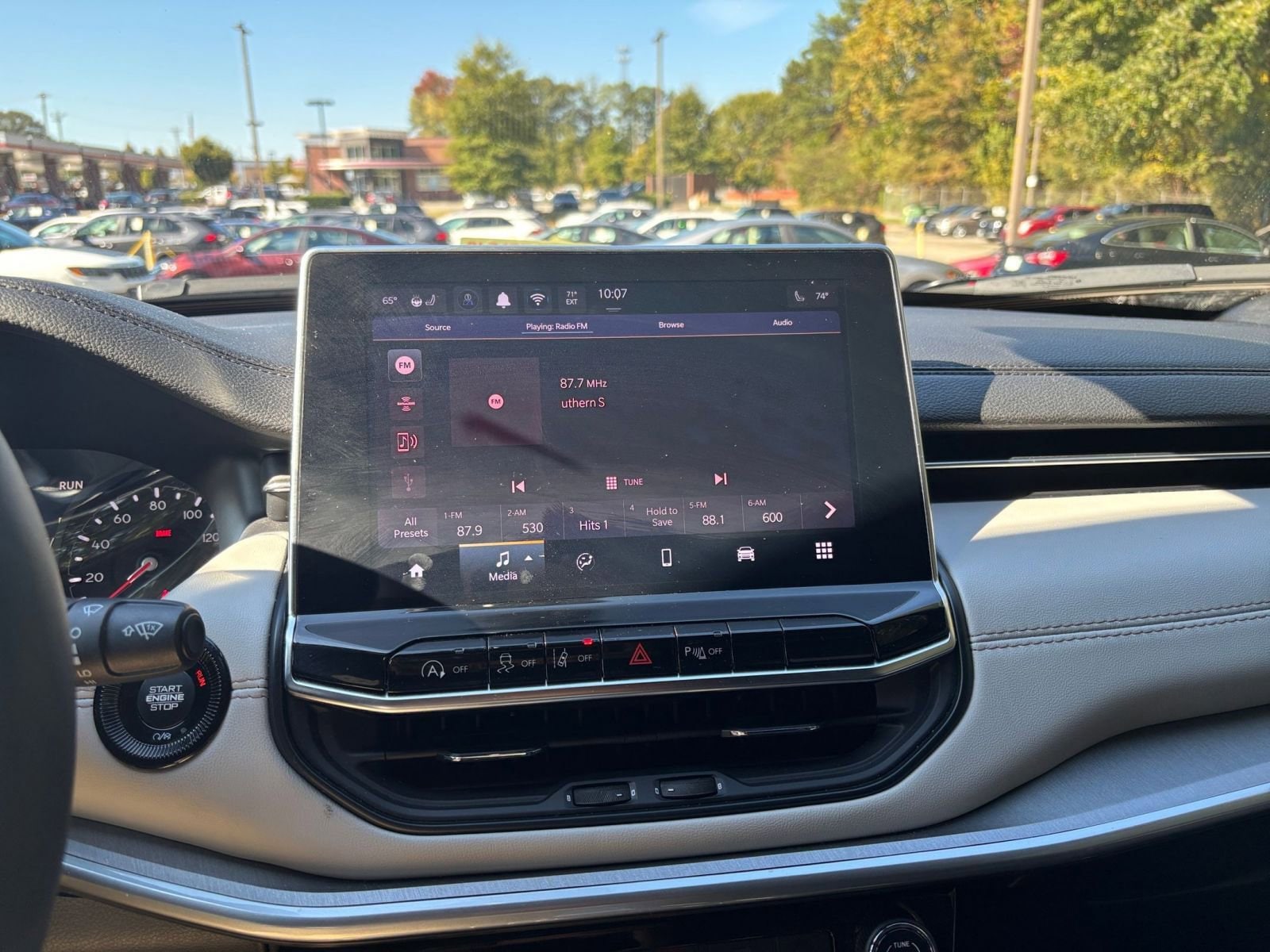 Thumbnail: 2025 Jeep Compass - 18