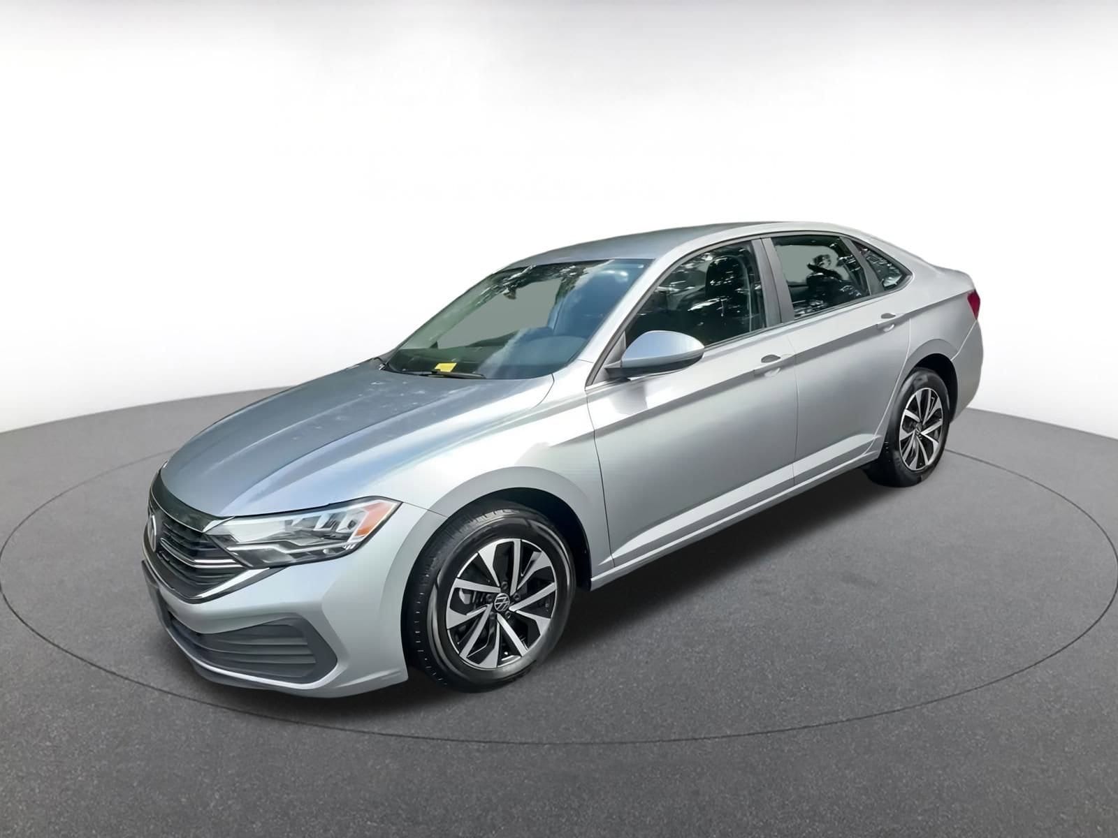 Thumbnail: 2024 Volkswagen Jetta - 8