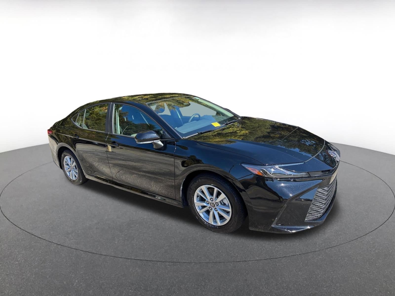 Thumbnail: 2025 Toyota Camry - 1