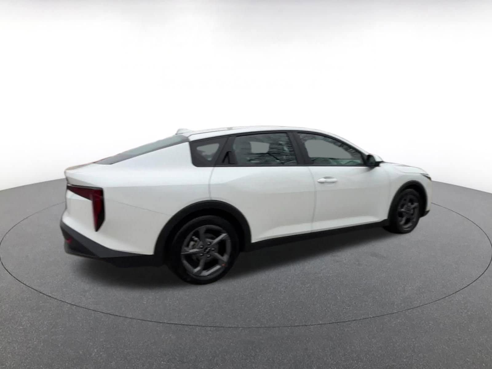 Thumbnail: 2025 Kia K4 - 15