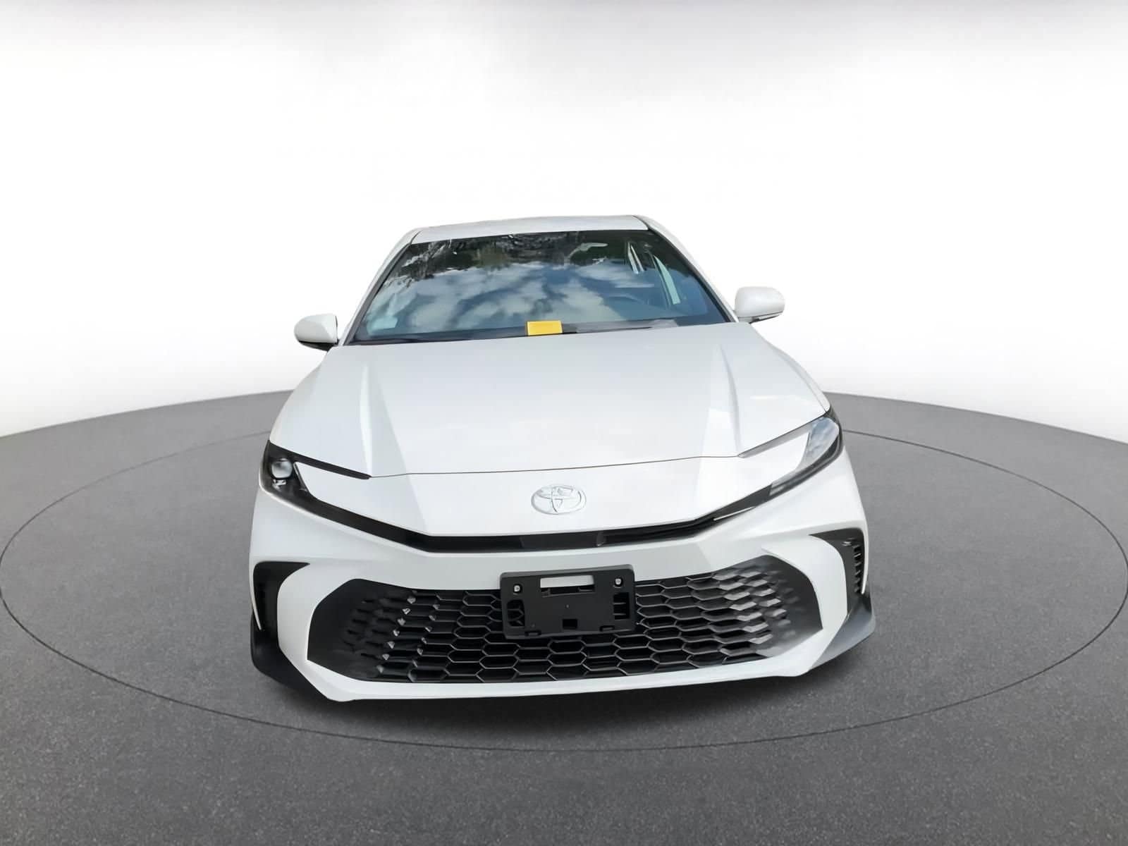 Thumbnail: 2025 Toyota Camry - 8