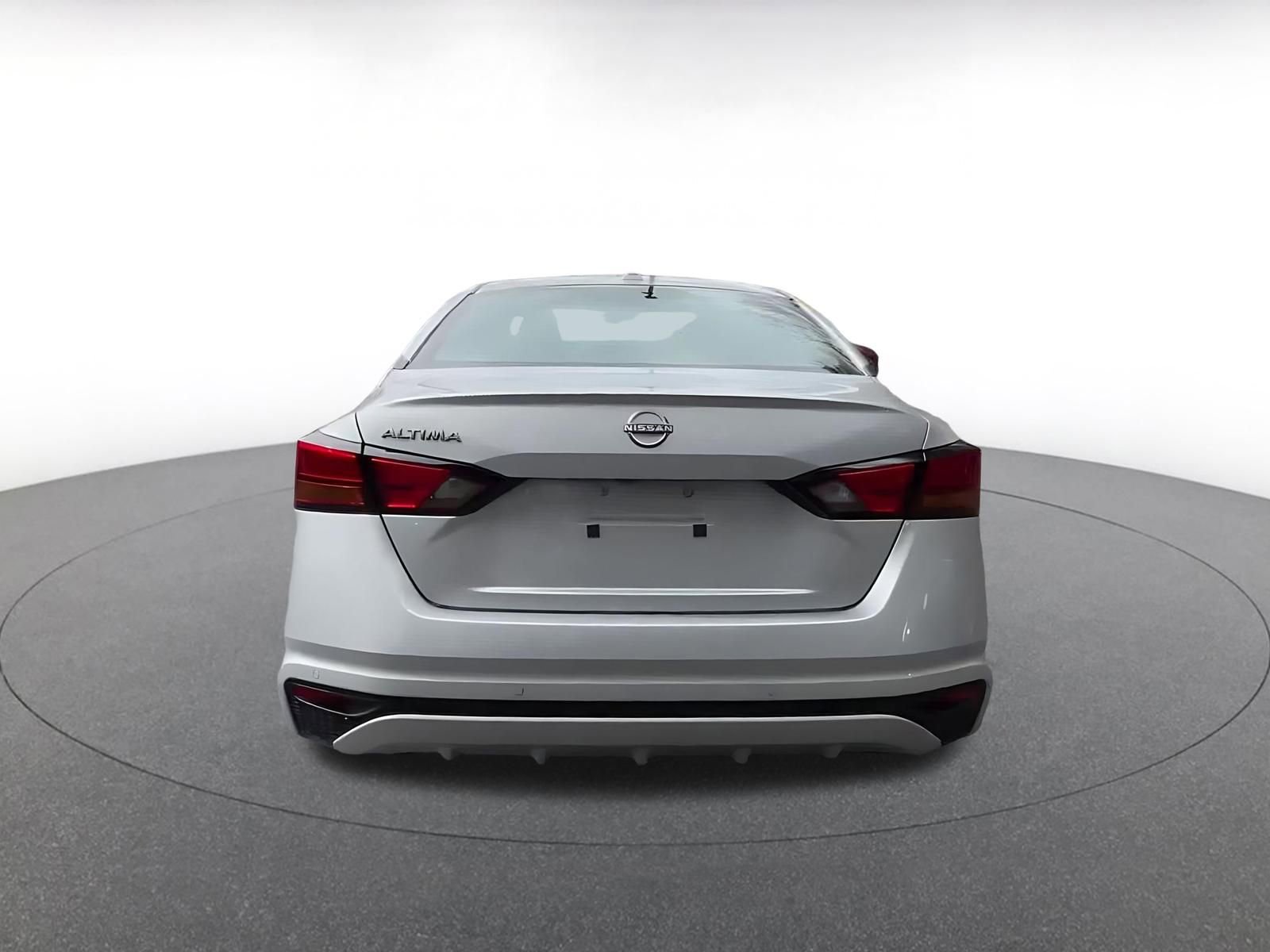 Thumbnail: 2025 Nissan Altima - 12