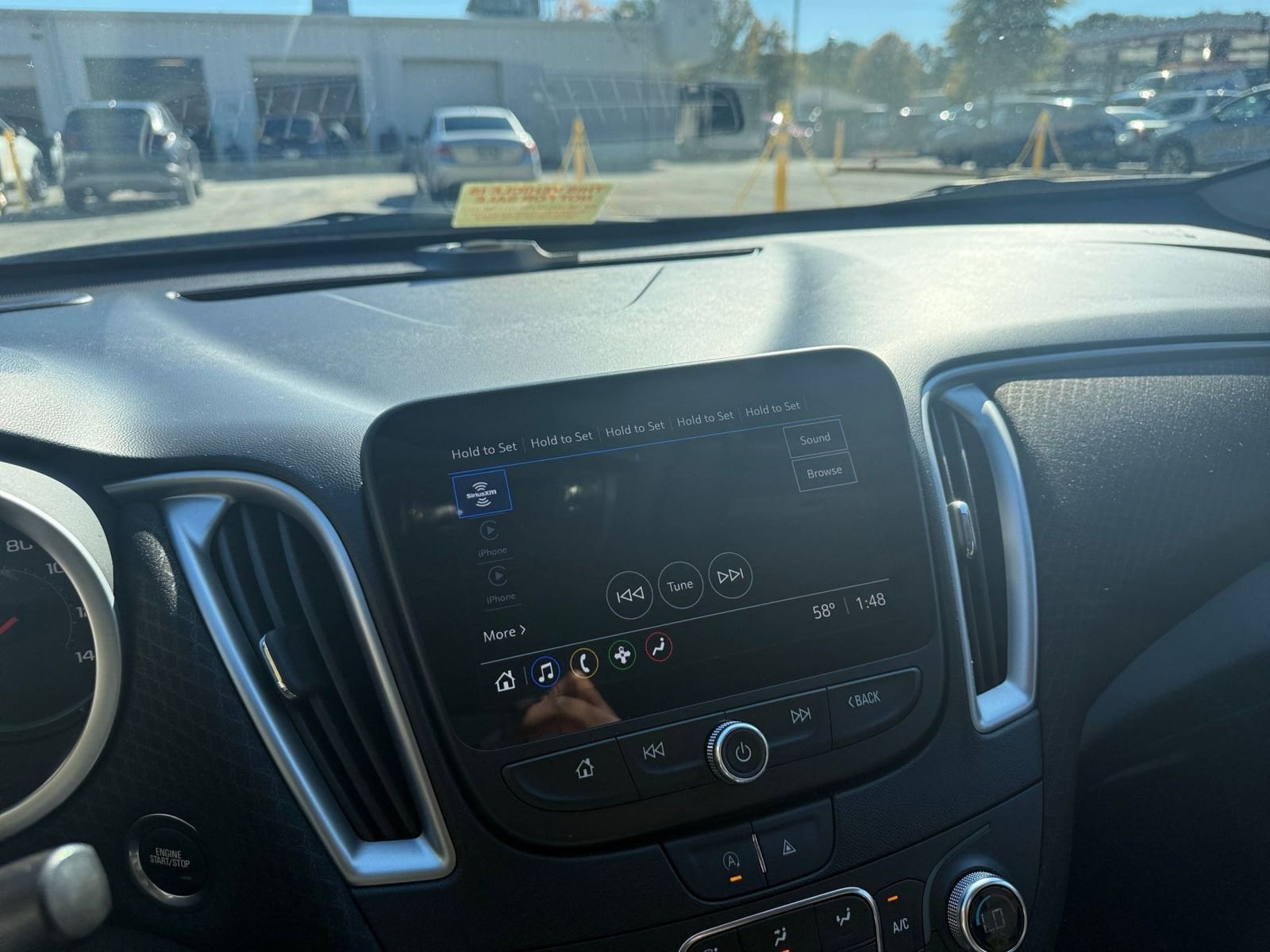 Thumbnail: 2024 Chevrolet Malibu - 21