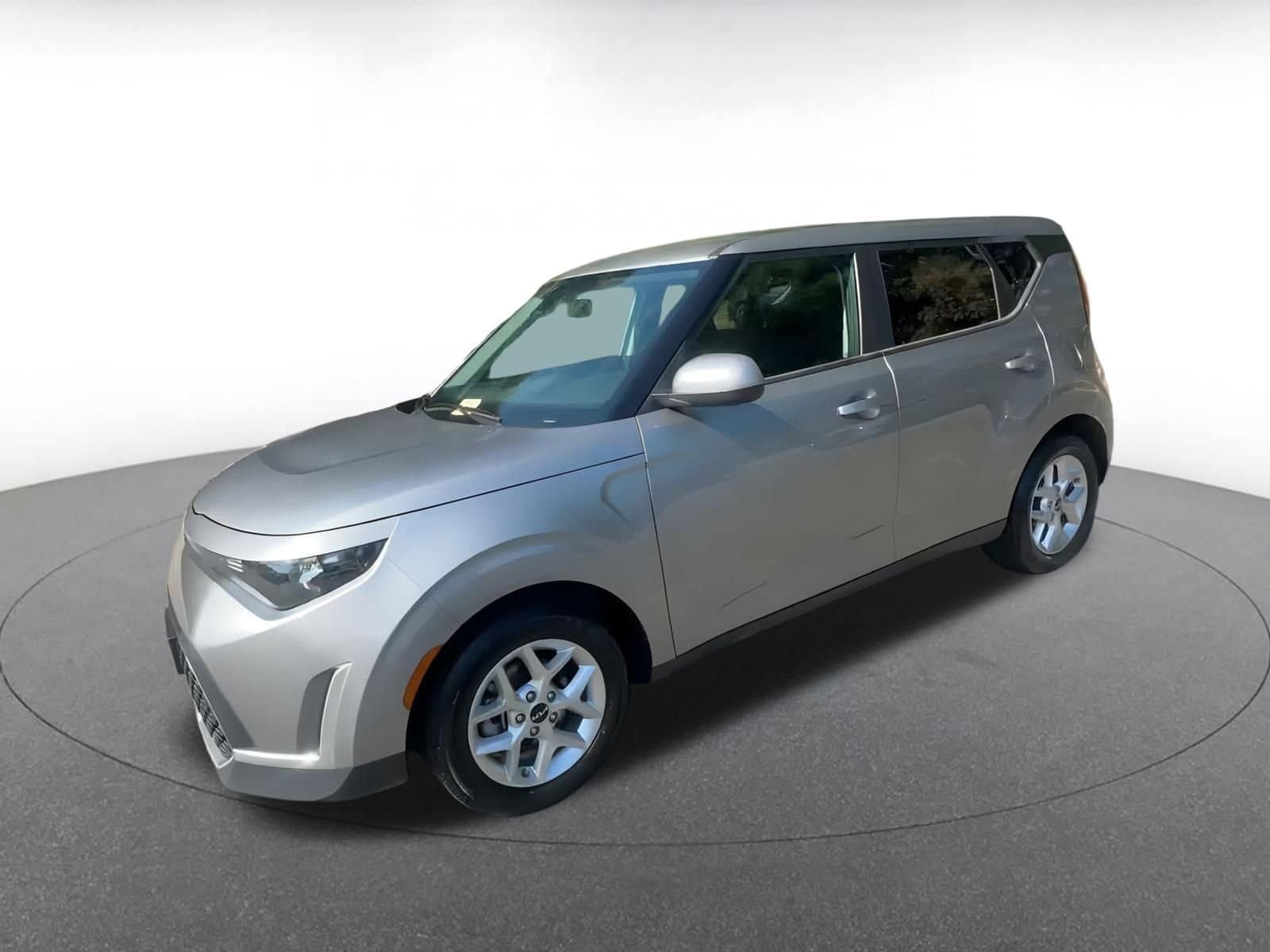 Thumbnail: 2023 Kia Soul - 7