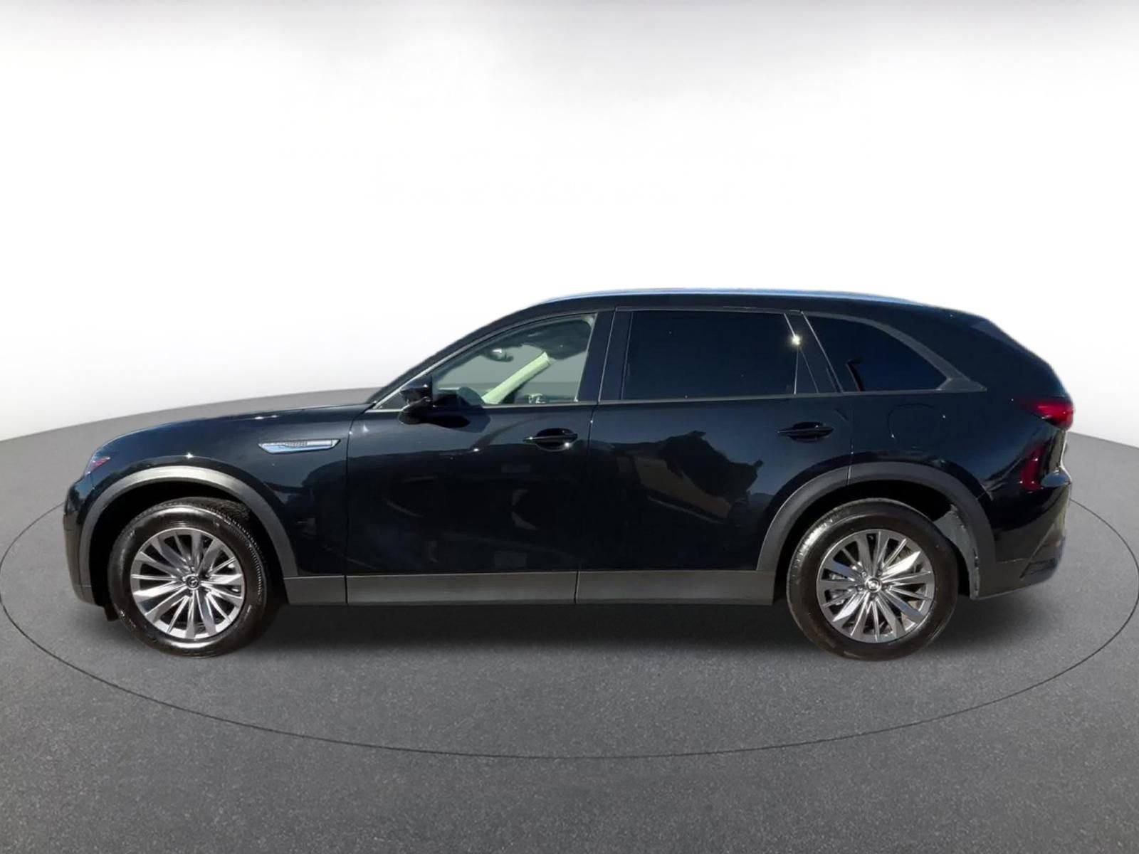 Thumbnail: 2025 Mazda CX-90 - 9