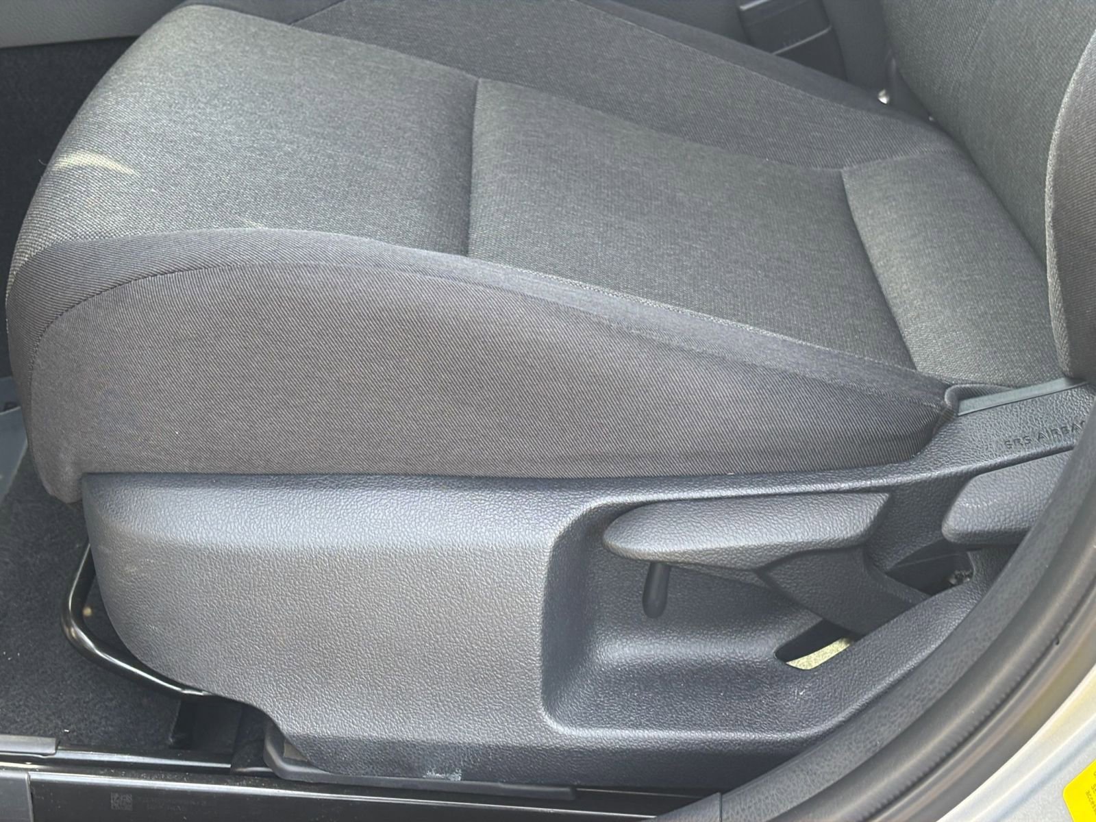 Thumbnail: 2025 Toyota Camry - 23