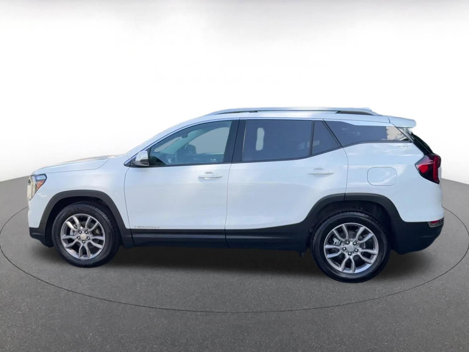 Thumbnail: 2023 GMC Terrain - 8