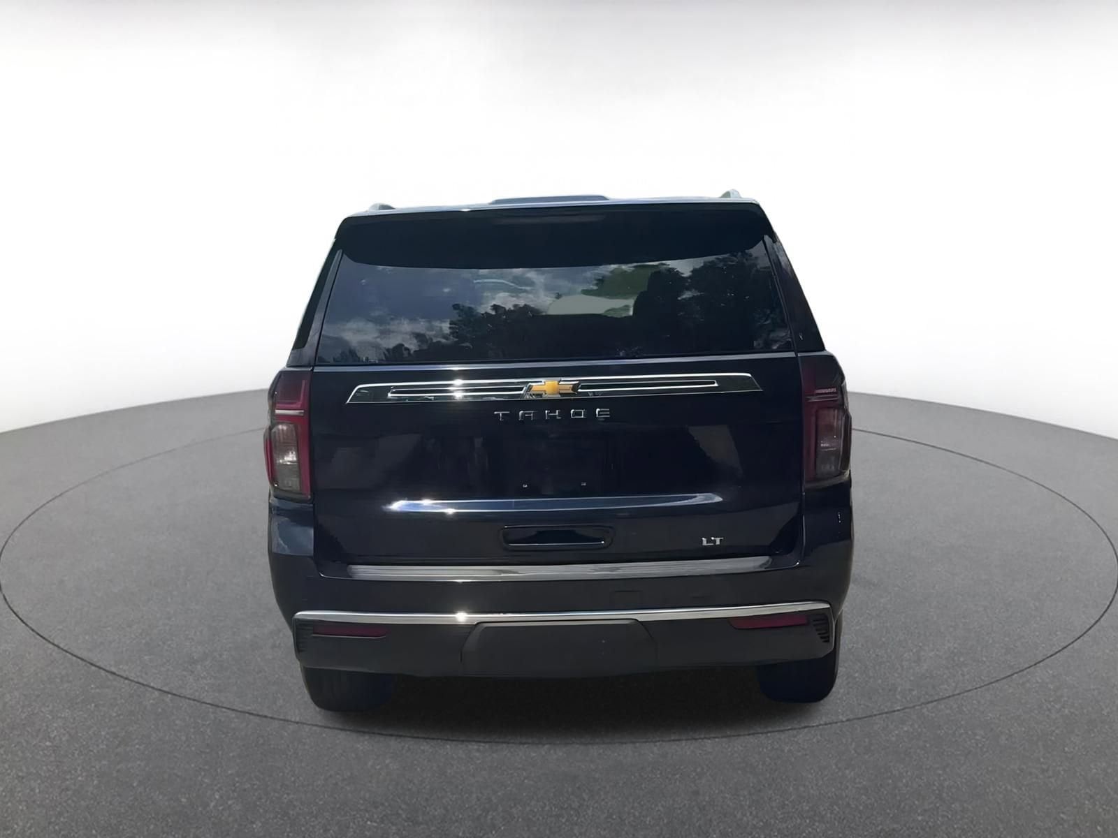 Thumbnail: 2023 Chevrolet Tahoe - 12
