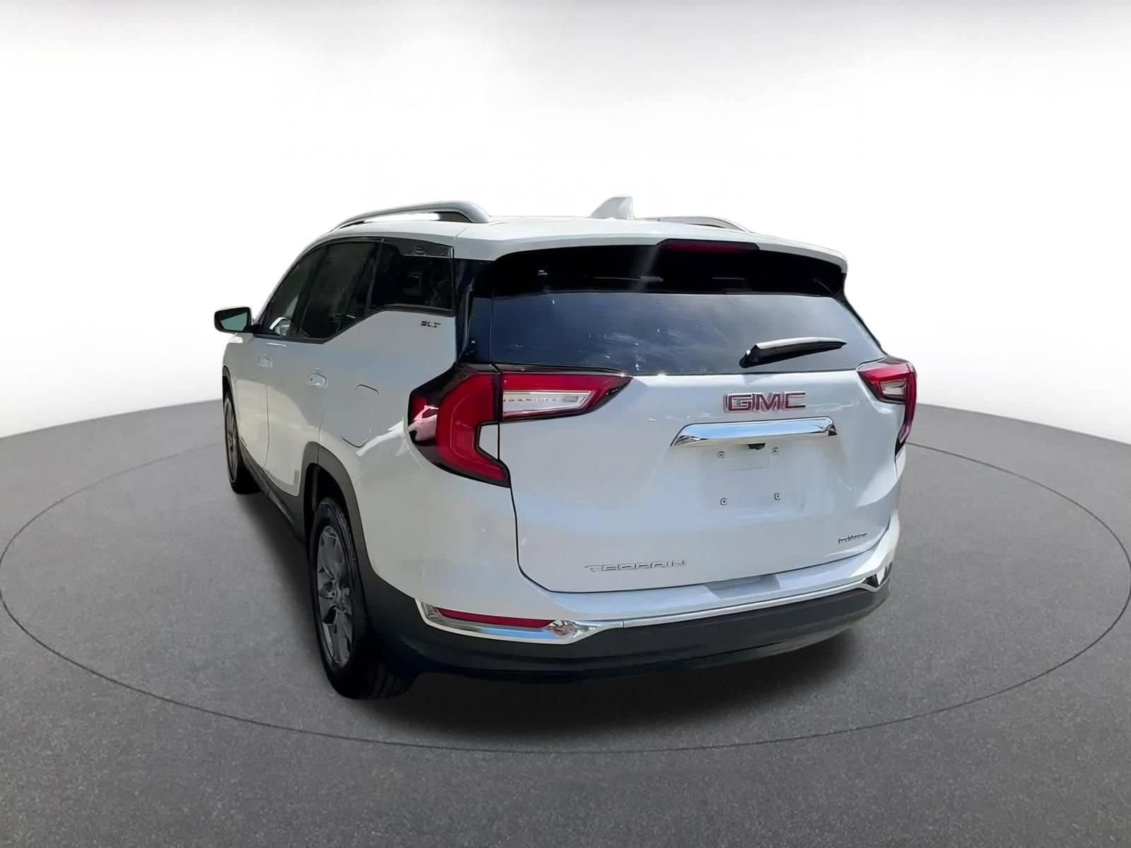 Thumbnail: 2024 GMC Terrain - 11