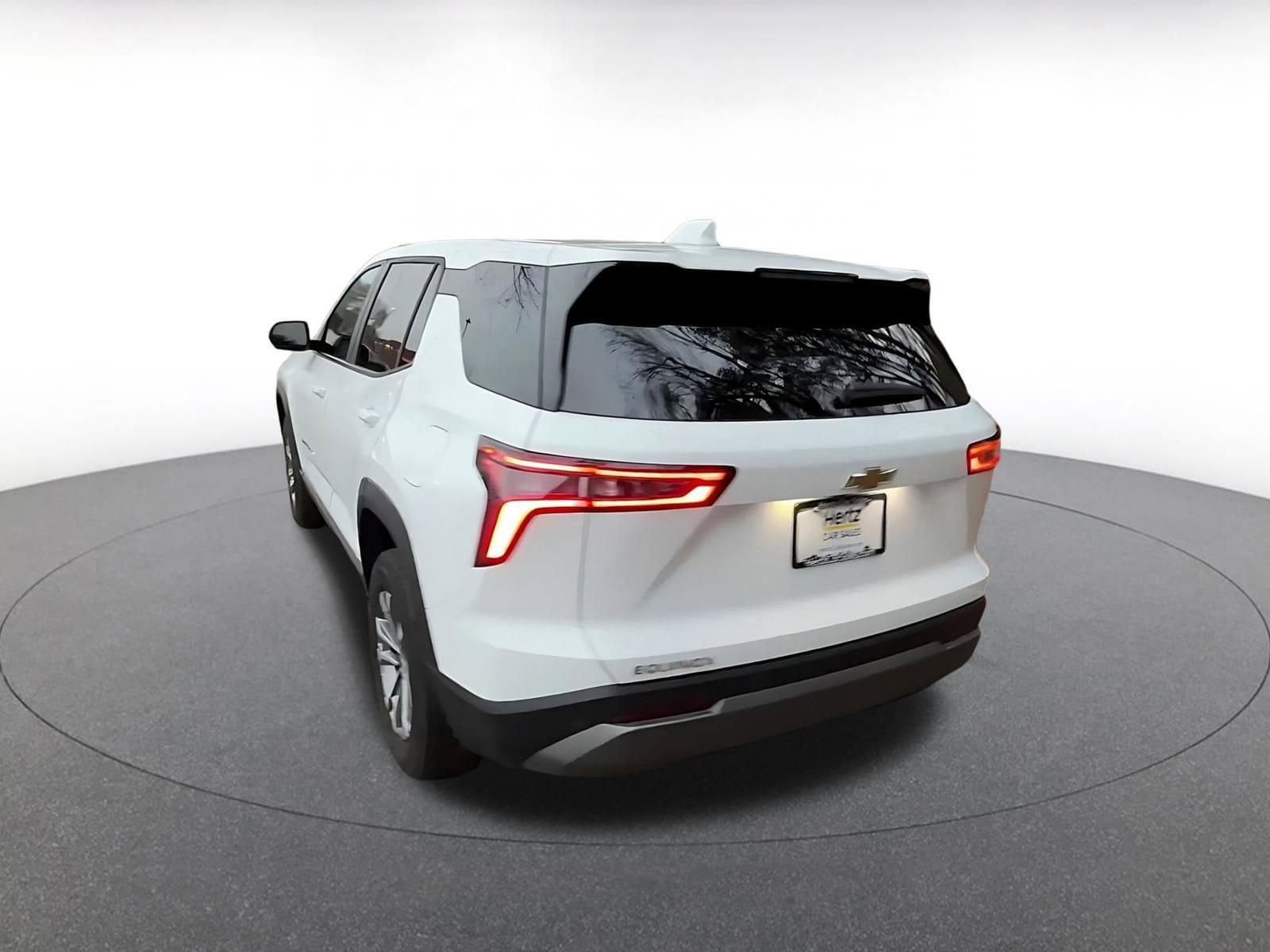 Thumbnail: 2025 Chevrolet Equinox - 11