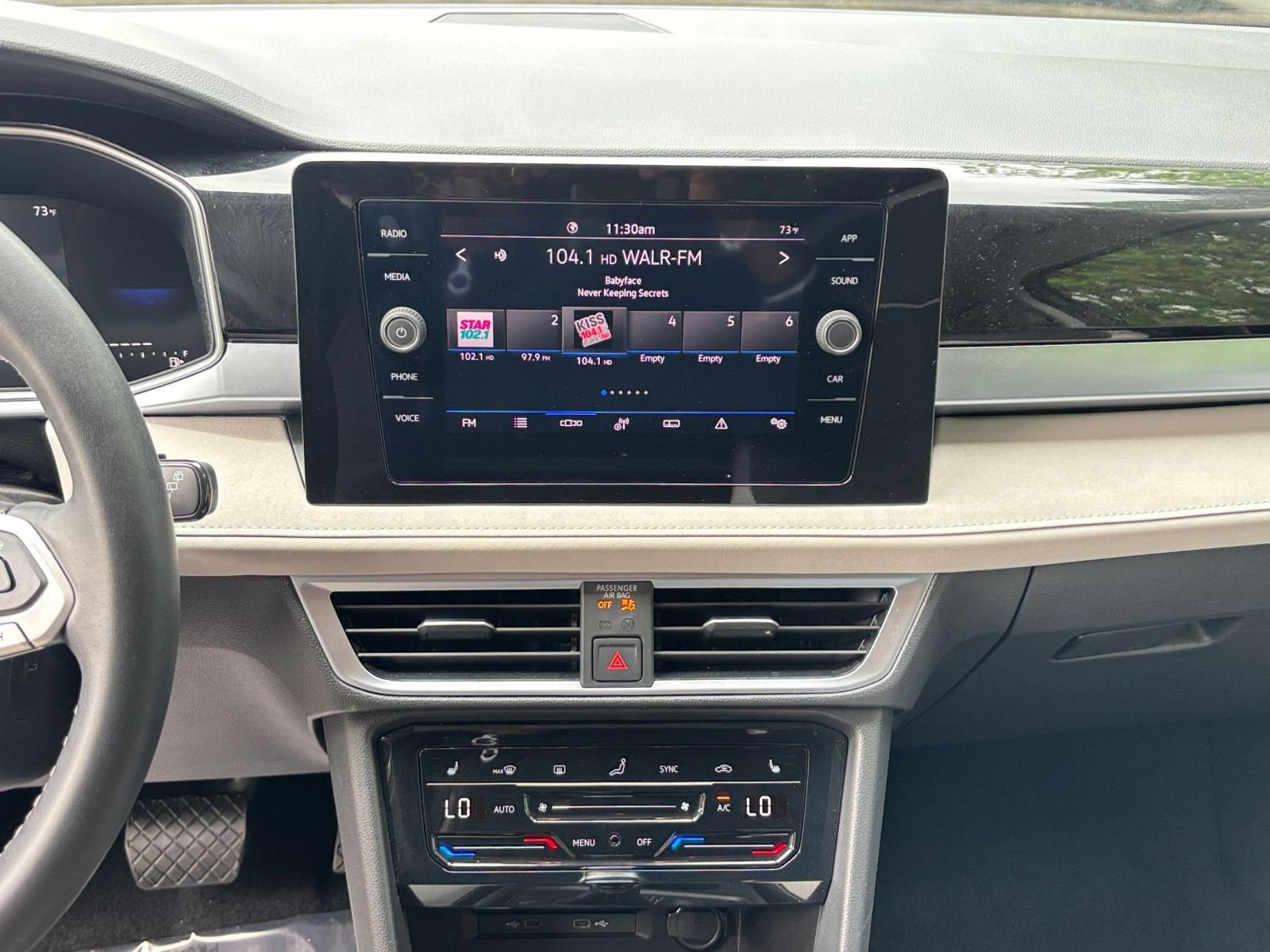 Thumbnail: 2025 Volkswagen Taos - 20