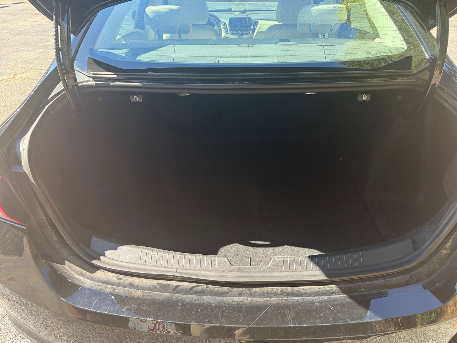 Thumbnail: 2024 Chevrolet Malibu - 31