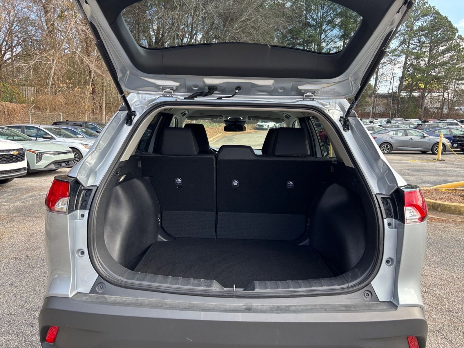 Thumbnail: 2025 Toyota Corolla Cross - 31