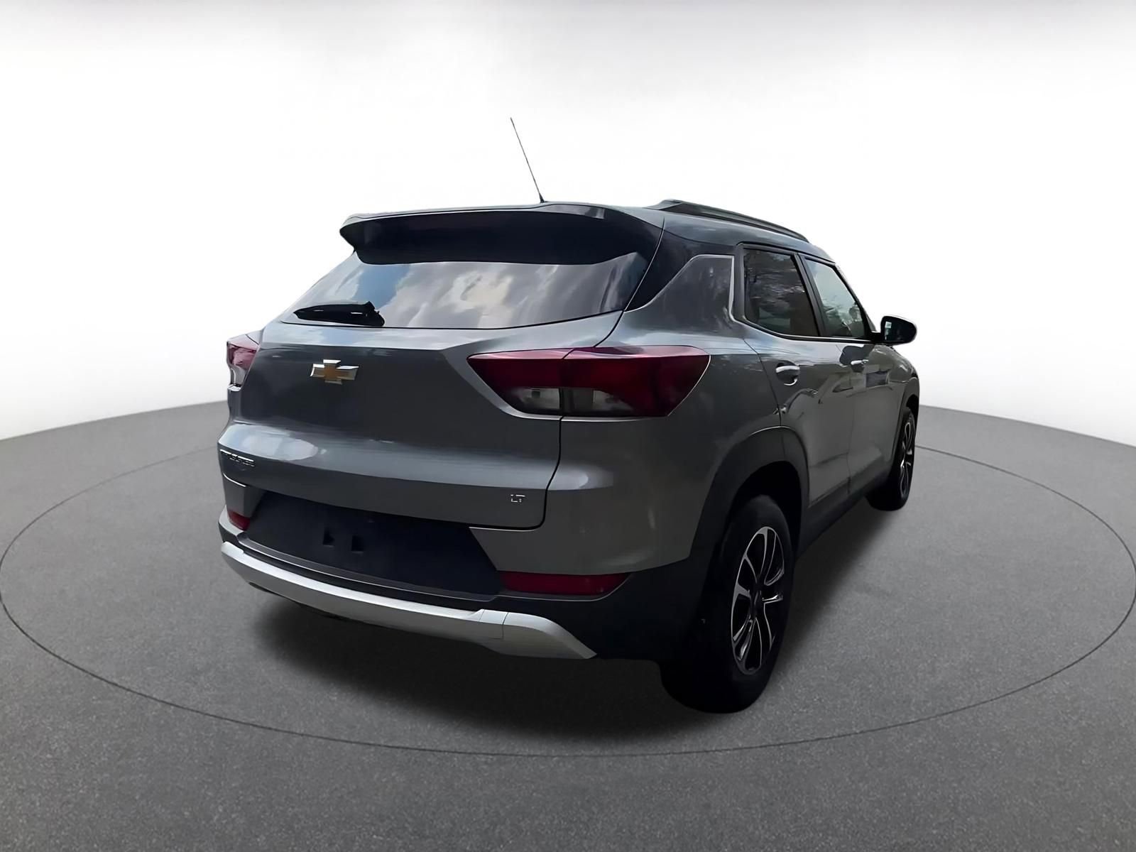 Thumbnail: 2025 Chevrolet TrailBlazer - 14