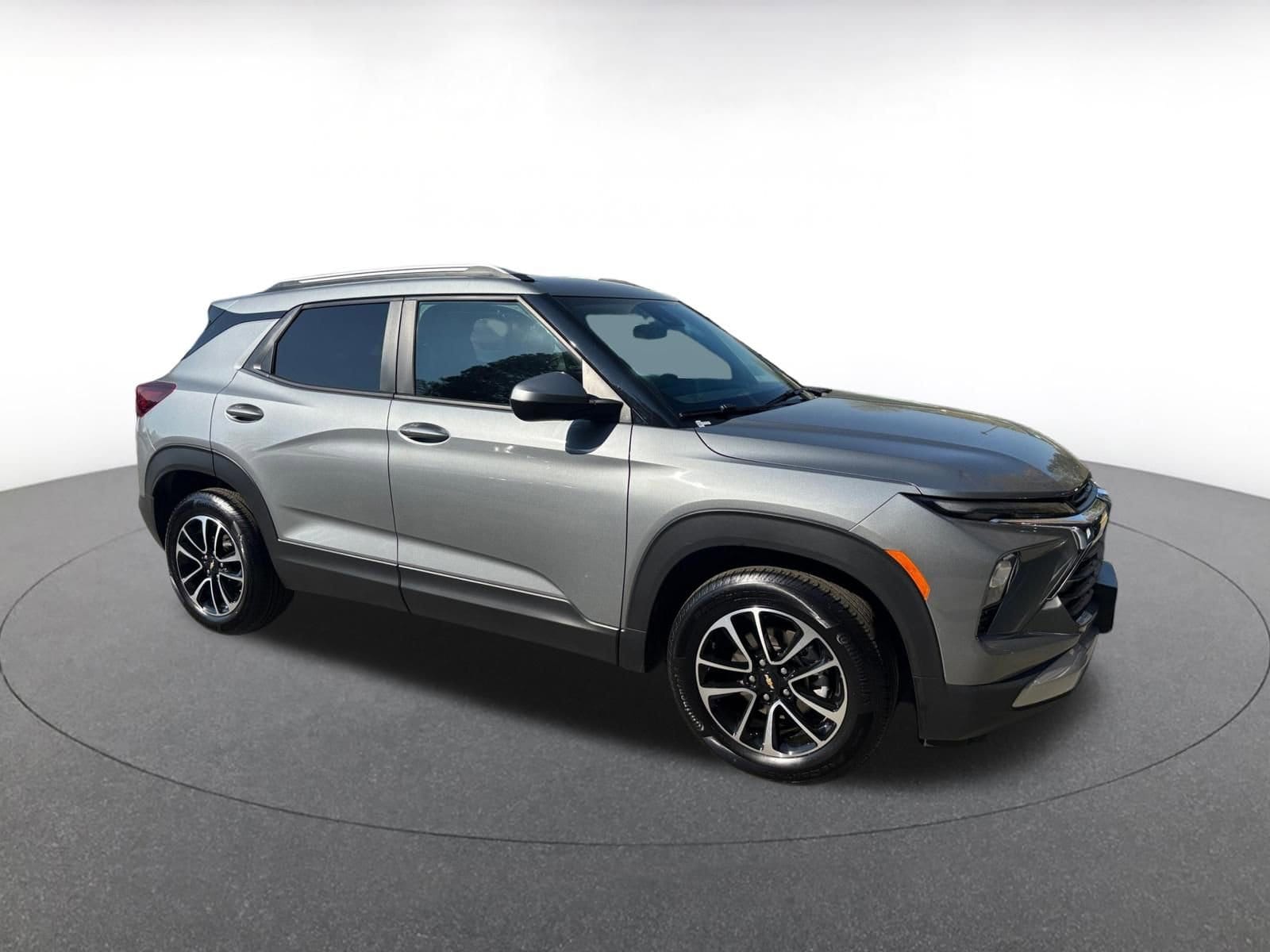 Thumbnail: 2025 Chevrolet TrailBlazer - 1