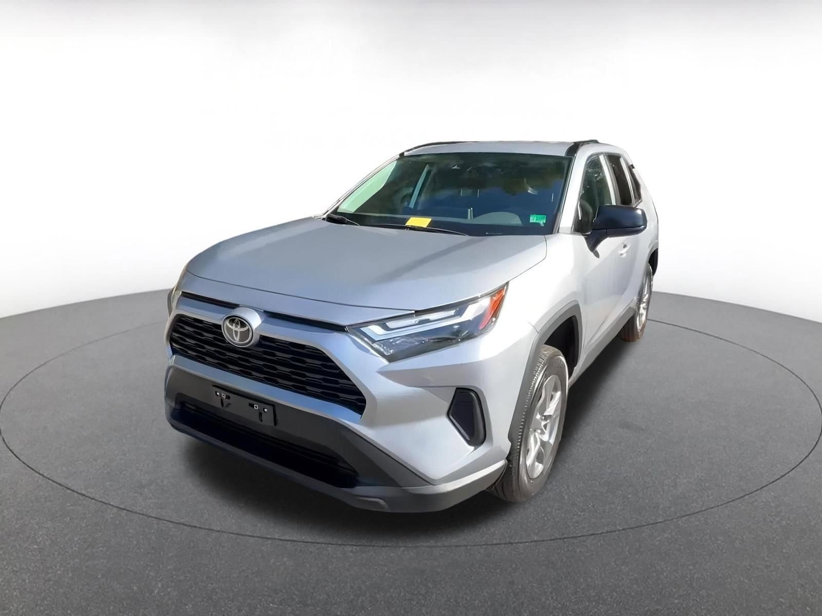Thumbnail: 2025 Toyota RAV4 - 7