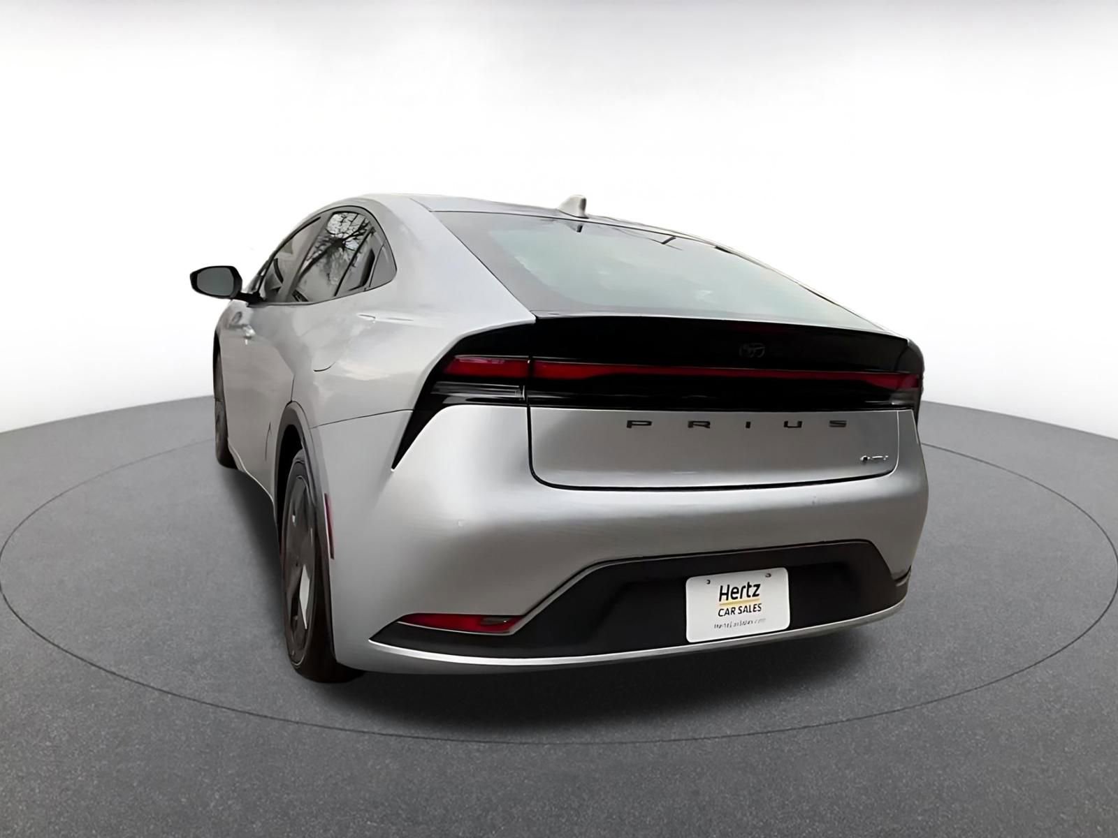 Thumbnail: 2025 Toyota Prius - 11