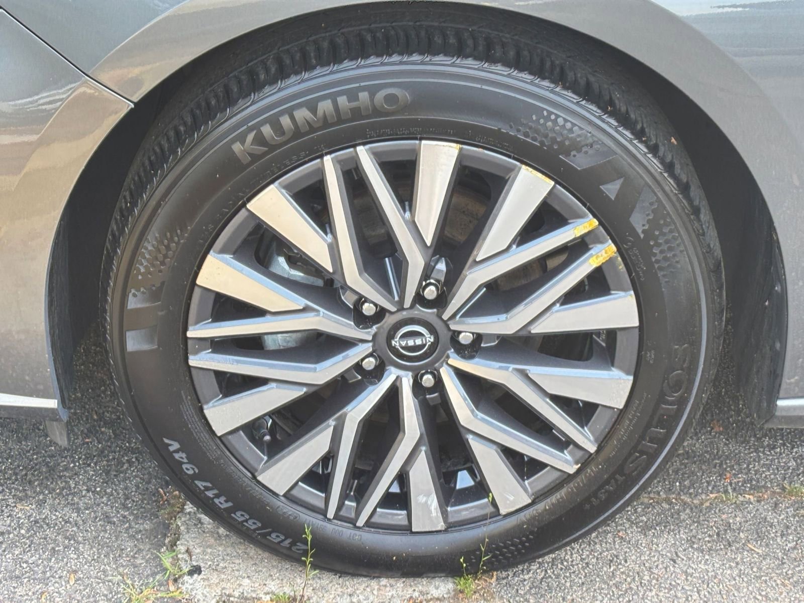 Thumbnail: 2025 Nissan Altima - 31