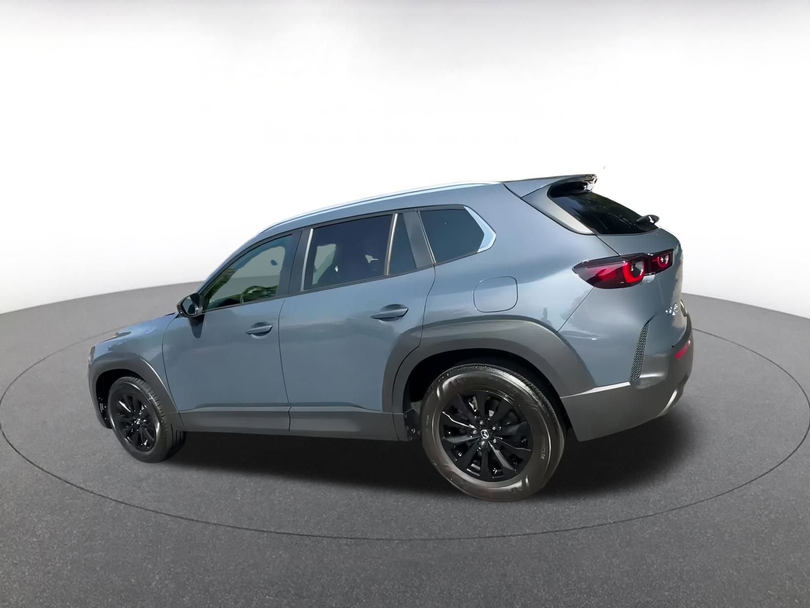Thumbnail: 2025 Mazda CX-50 - 10