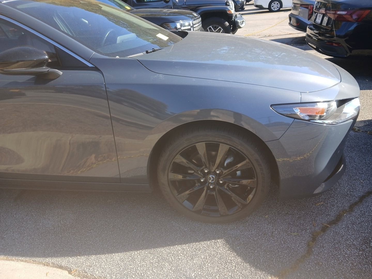 Thumbnail: 2025 Mazda Mazda3 - 9