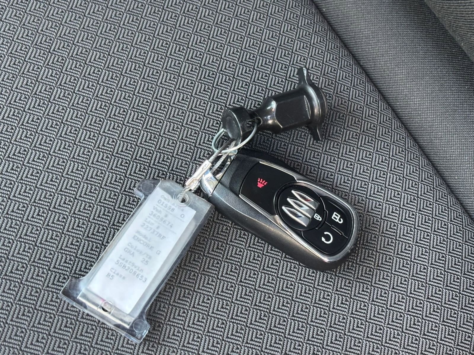 Thumbnail: 2025 Buick Encore GX - 21