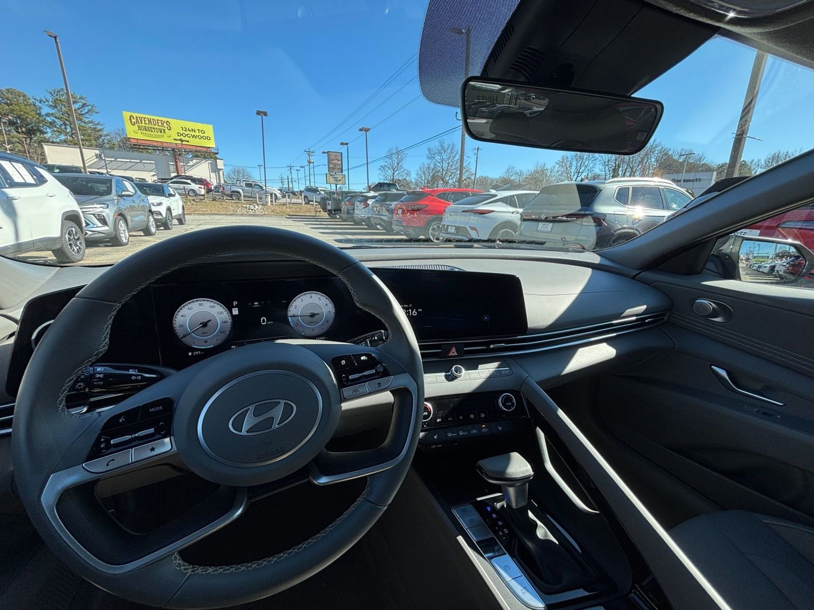 Thumbnail: 2025 Hyundai Elantra - 33