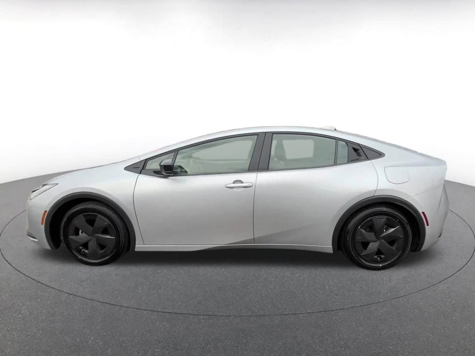 Thumbnail: 2025 Toyota Prius - 9