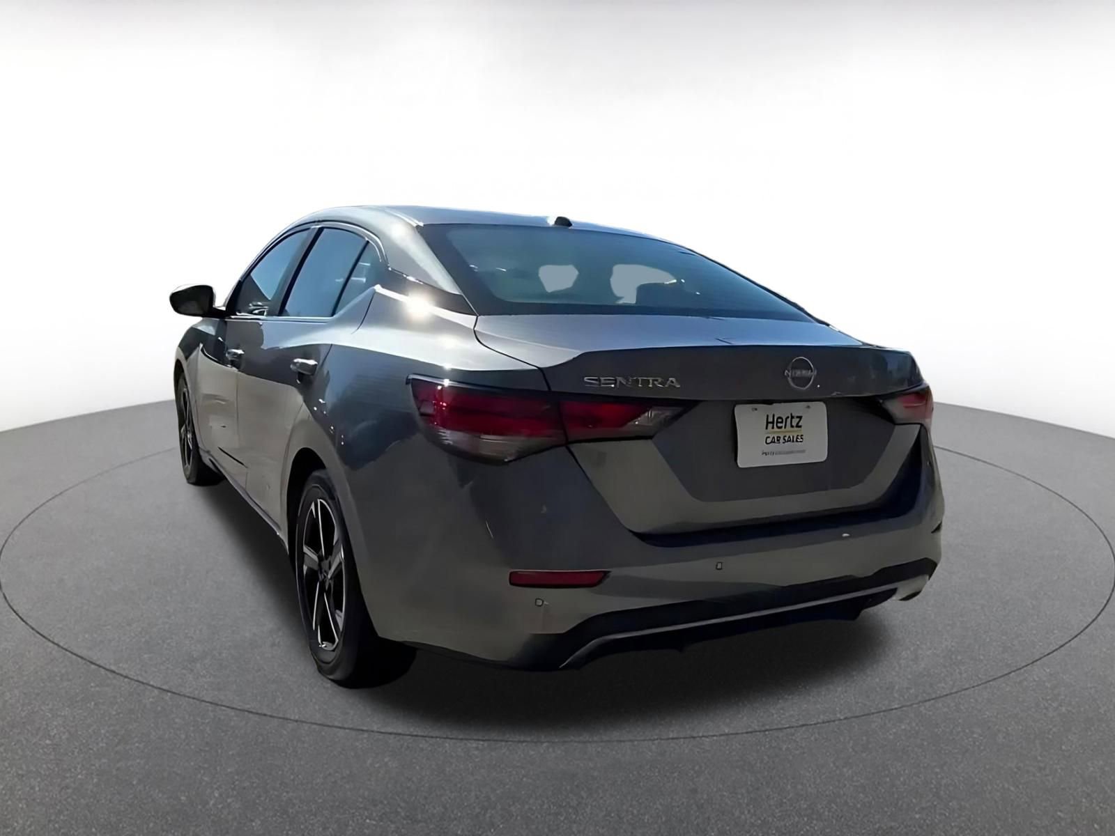 Thumbnail: 2025 Nissan Sentra - 10