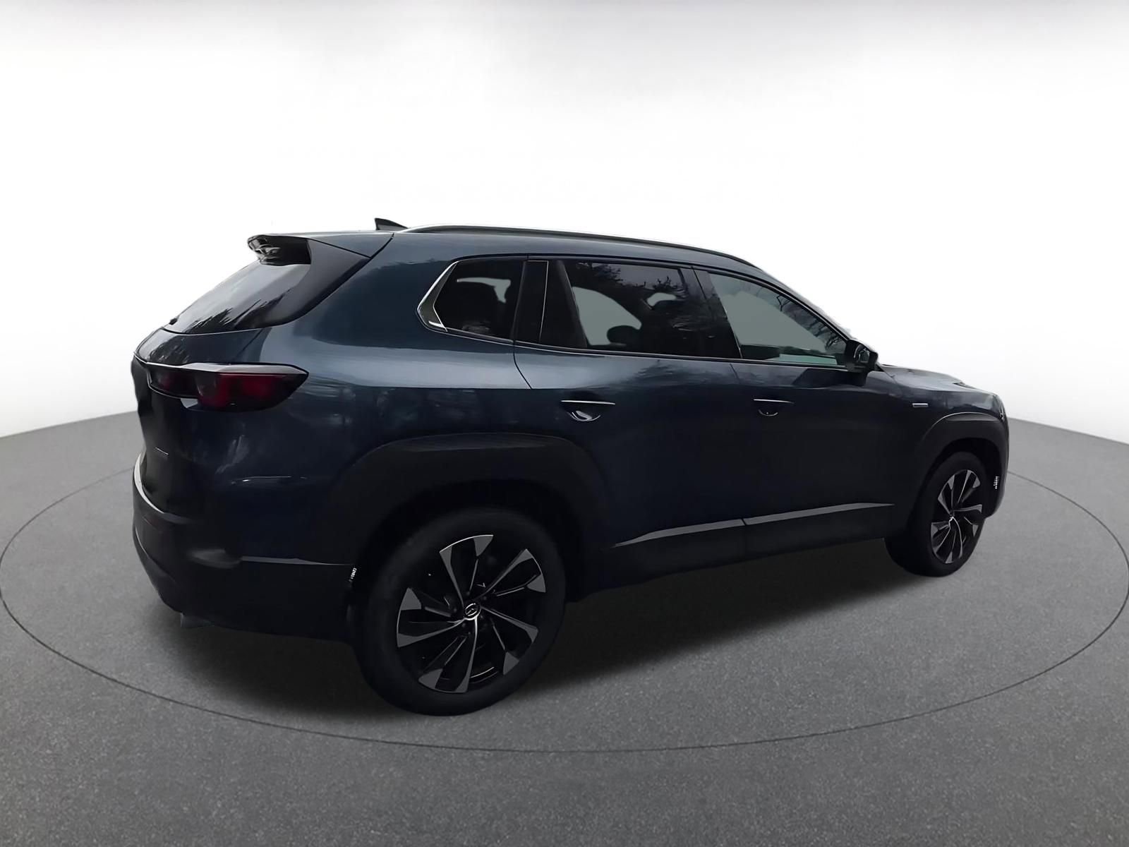 Thumbnail: 2025 Mazda CX-50 - 15
