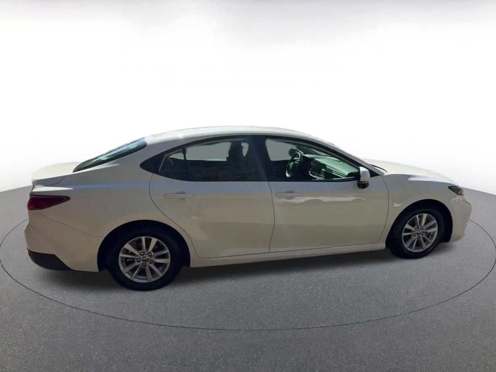 Thumbnail: 2025 Toyota Camry - 15