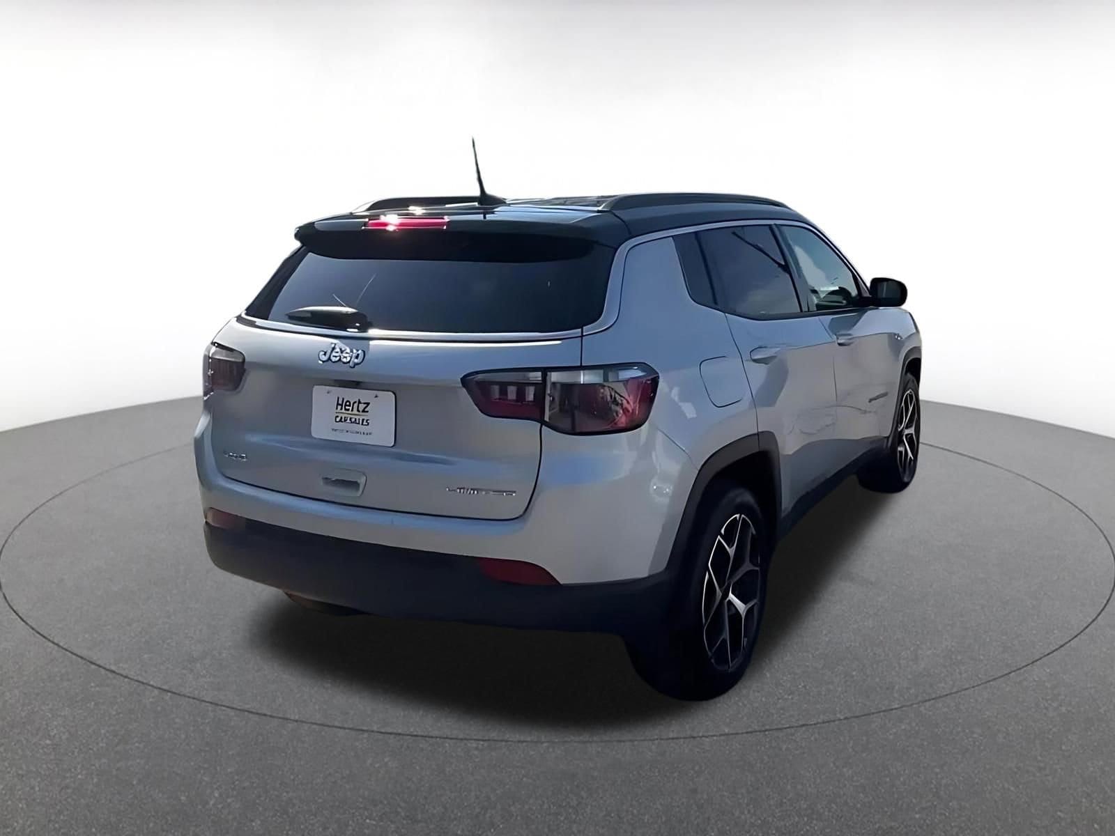 Thumbnail: 2025 Jeep Compass - 20