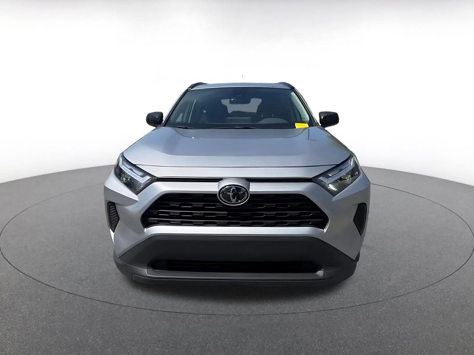 Thumbnail: 2025 Toyota RAV4 - 4