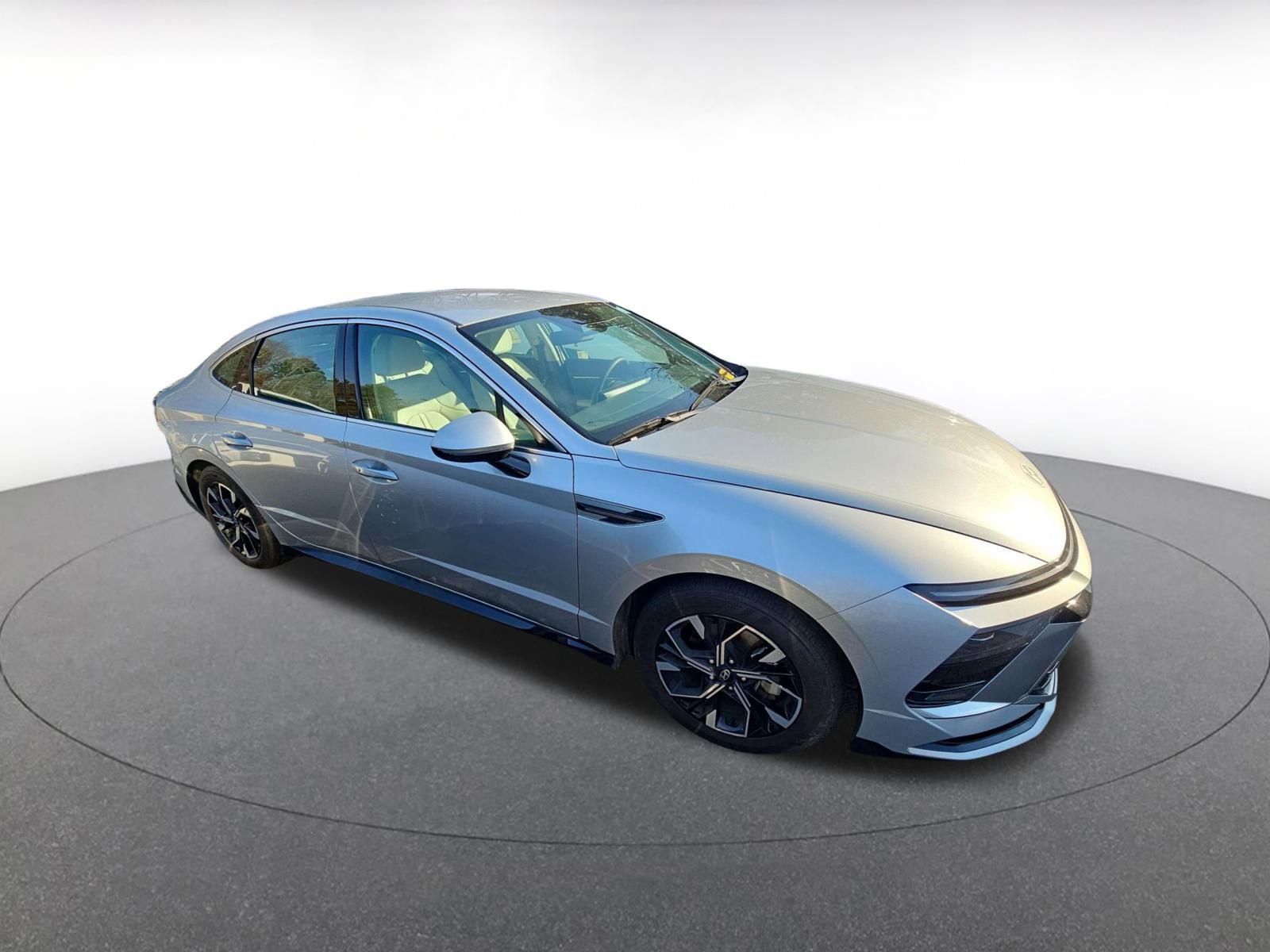 Thumbnail: 2025 Hyundai Sonata - 2