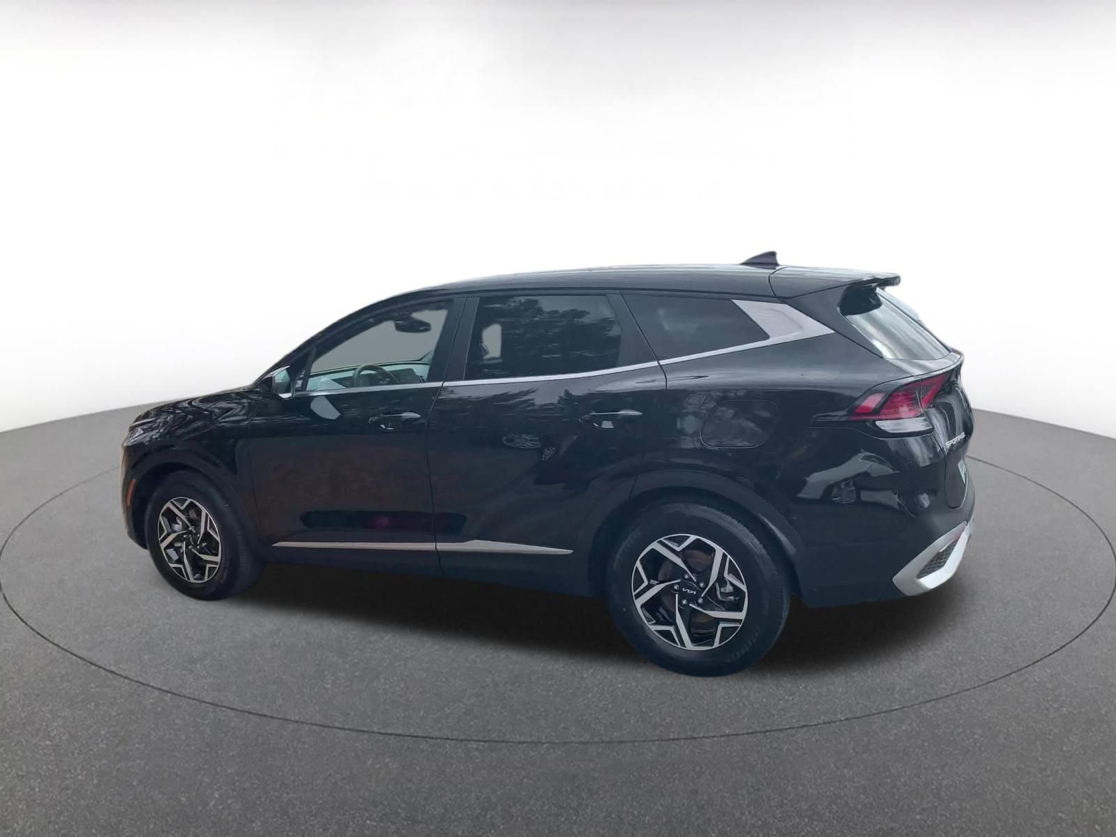 Thumbnail: 2025 Kia Sportage - 9