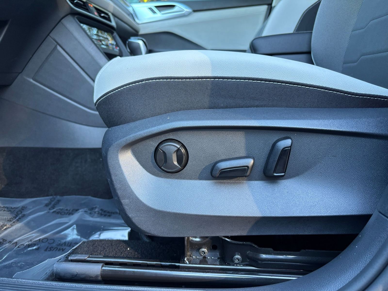 Thumbnail: 2025 Volkswagen Taos - 27