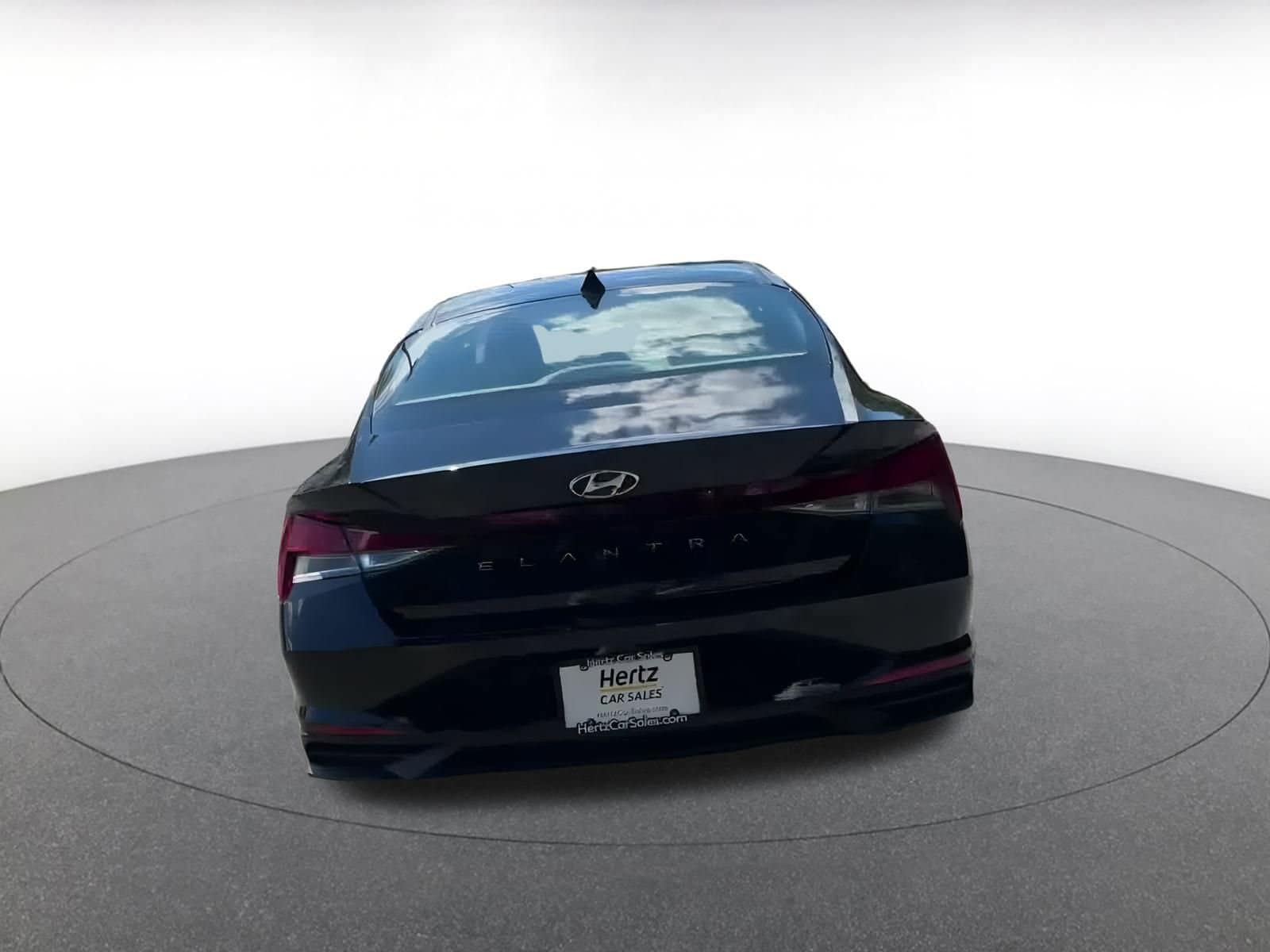 Thumbnail: 2023 Hyundai Elantra - 12