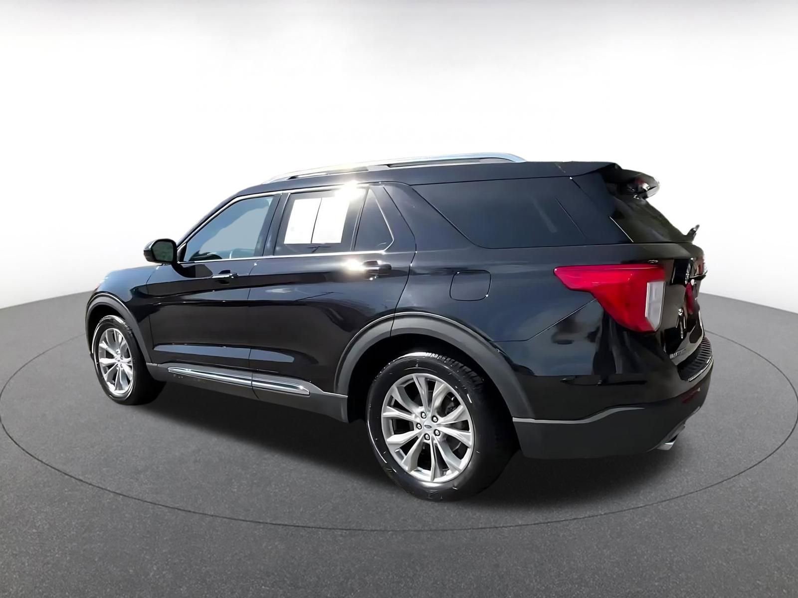 Thumbnail: 2024 Ford Explorer - 10
