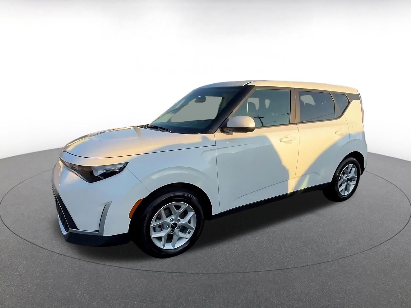 Thumbnail: 2025 Kia Soul - 8