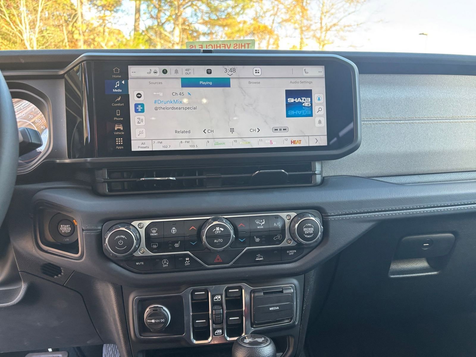 Thumbnail: 2025 Jeep Wrangler - 18