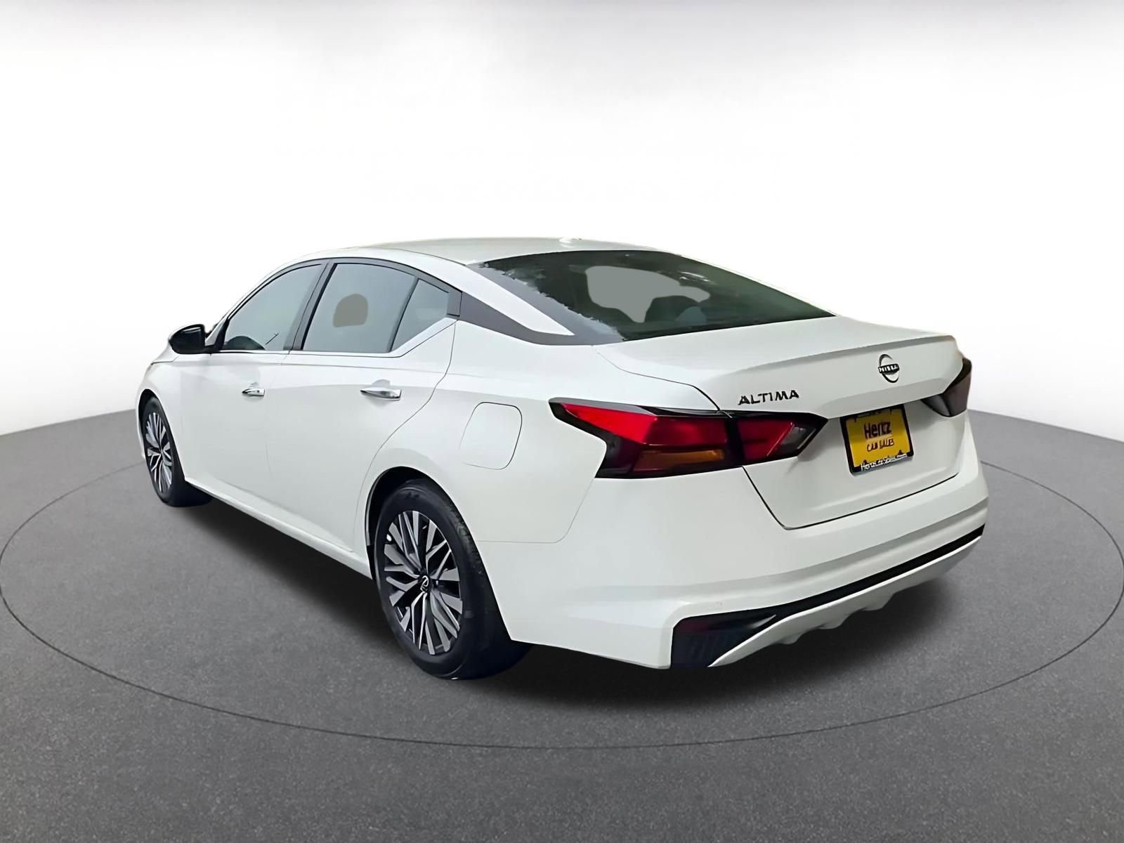 Thumbnail: 2025 Nissan Altima - 11