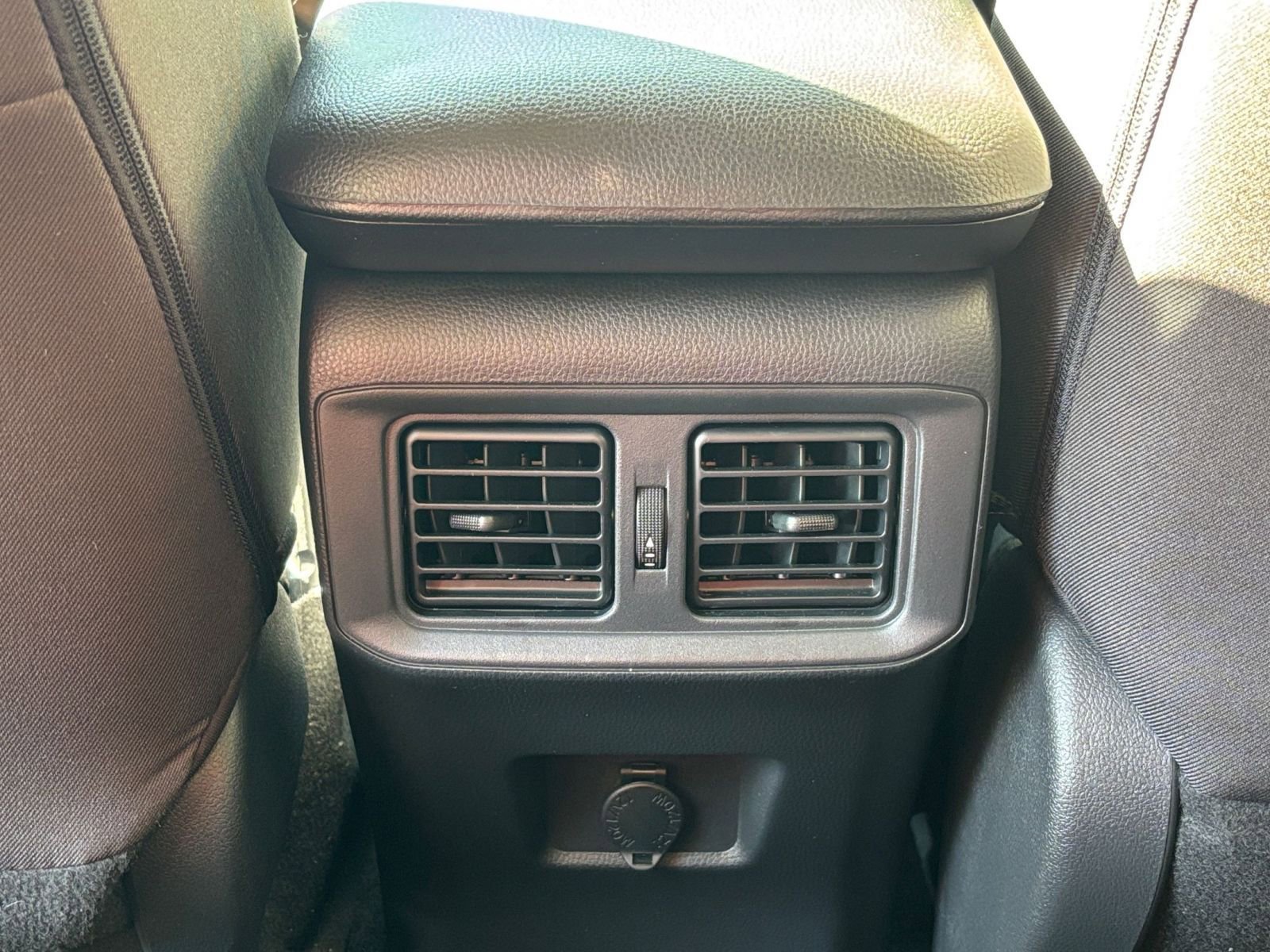 Thumbnail: 2025 Toyota RAV4 - 24