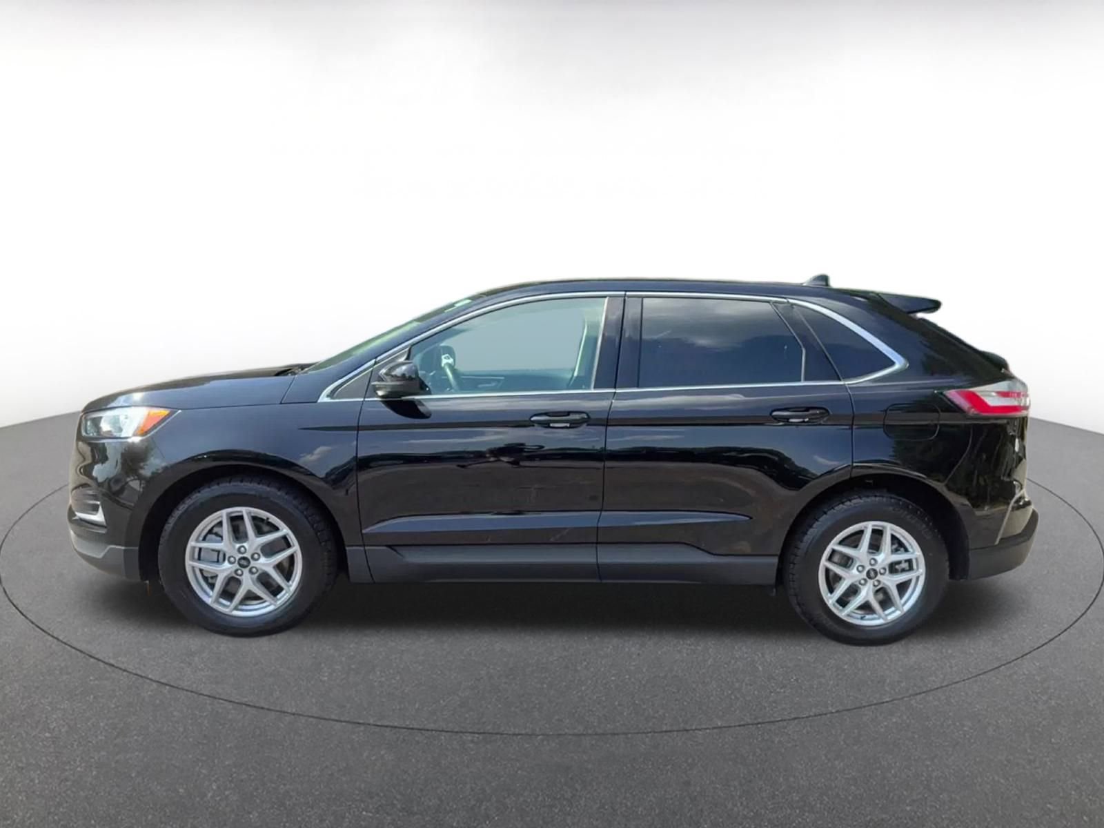Thumbnail: 2024 Ford Edge - 8