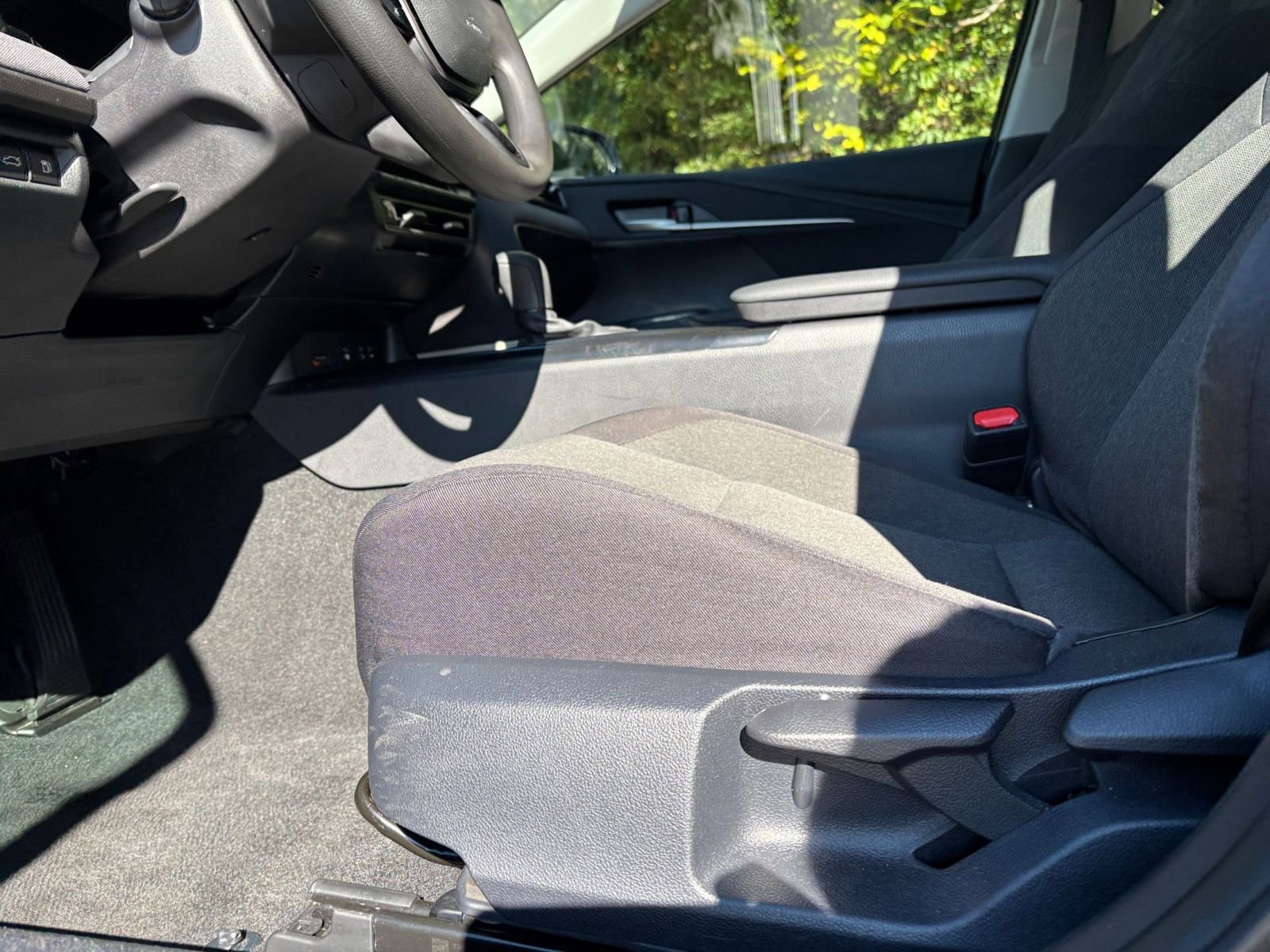 Thumbnail: 2025 Toyota Camry - 23