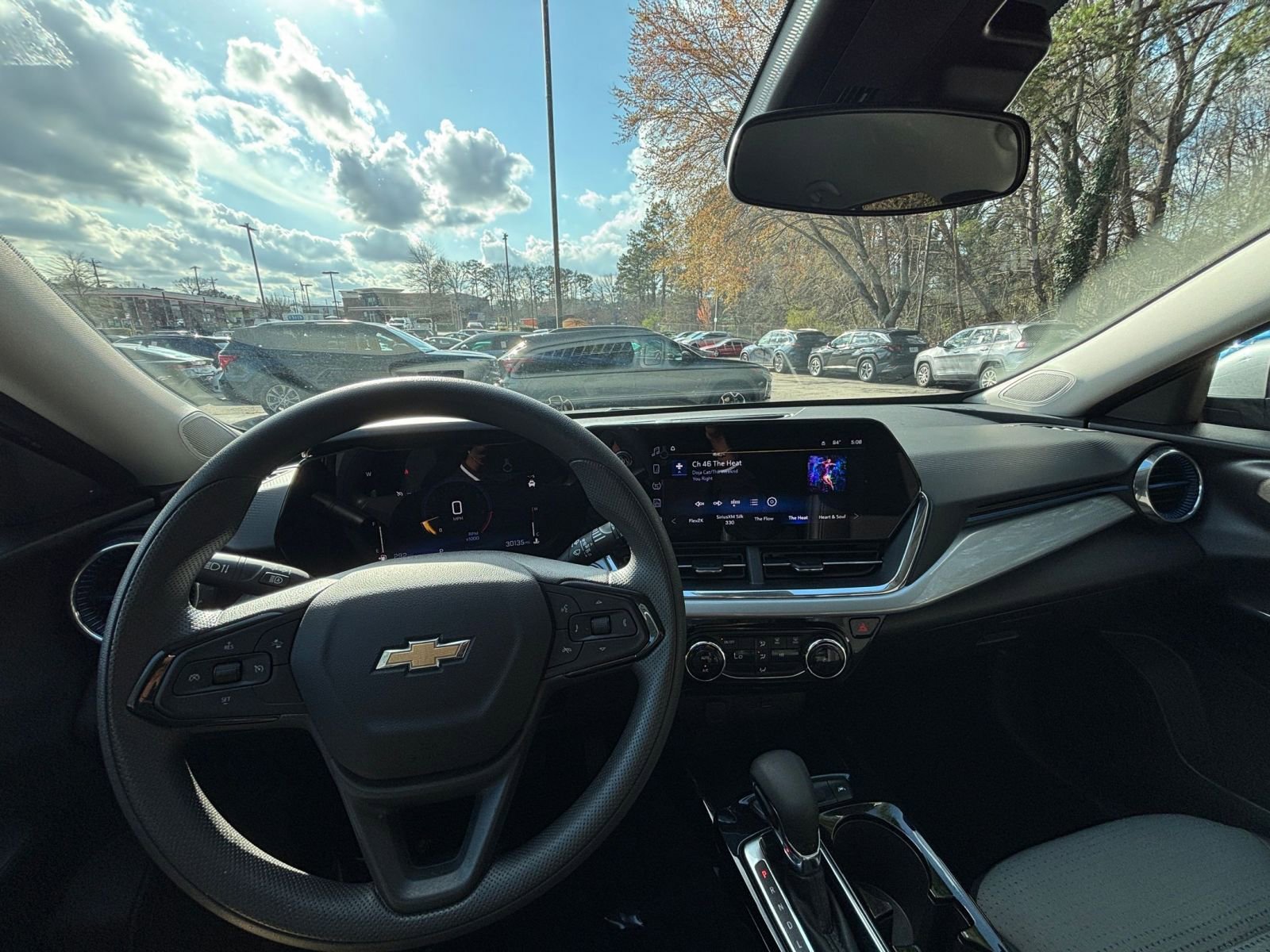 Thumbnail: 2025 Chevrolet Trax - 34