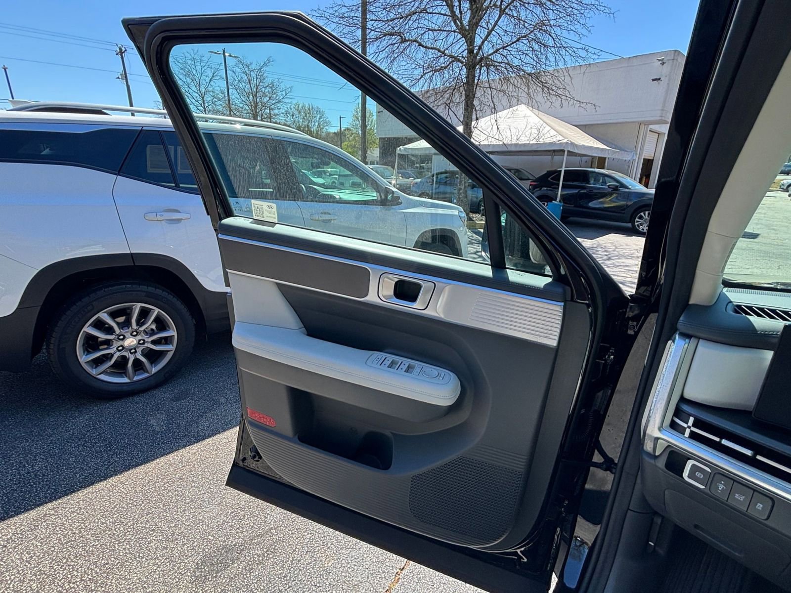 Thumbnail: 2025 Hyundai Santa Fe - 18