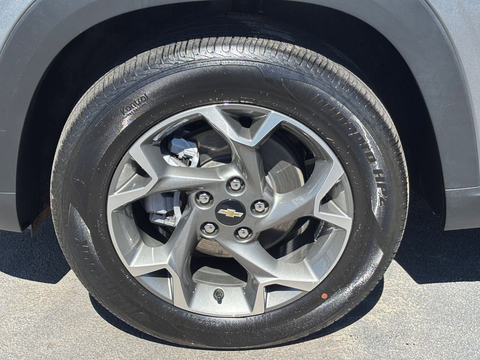 Thumbnail: 2025 Chevrolet Trax - 31