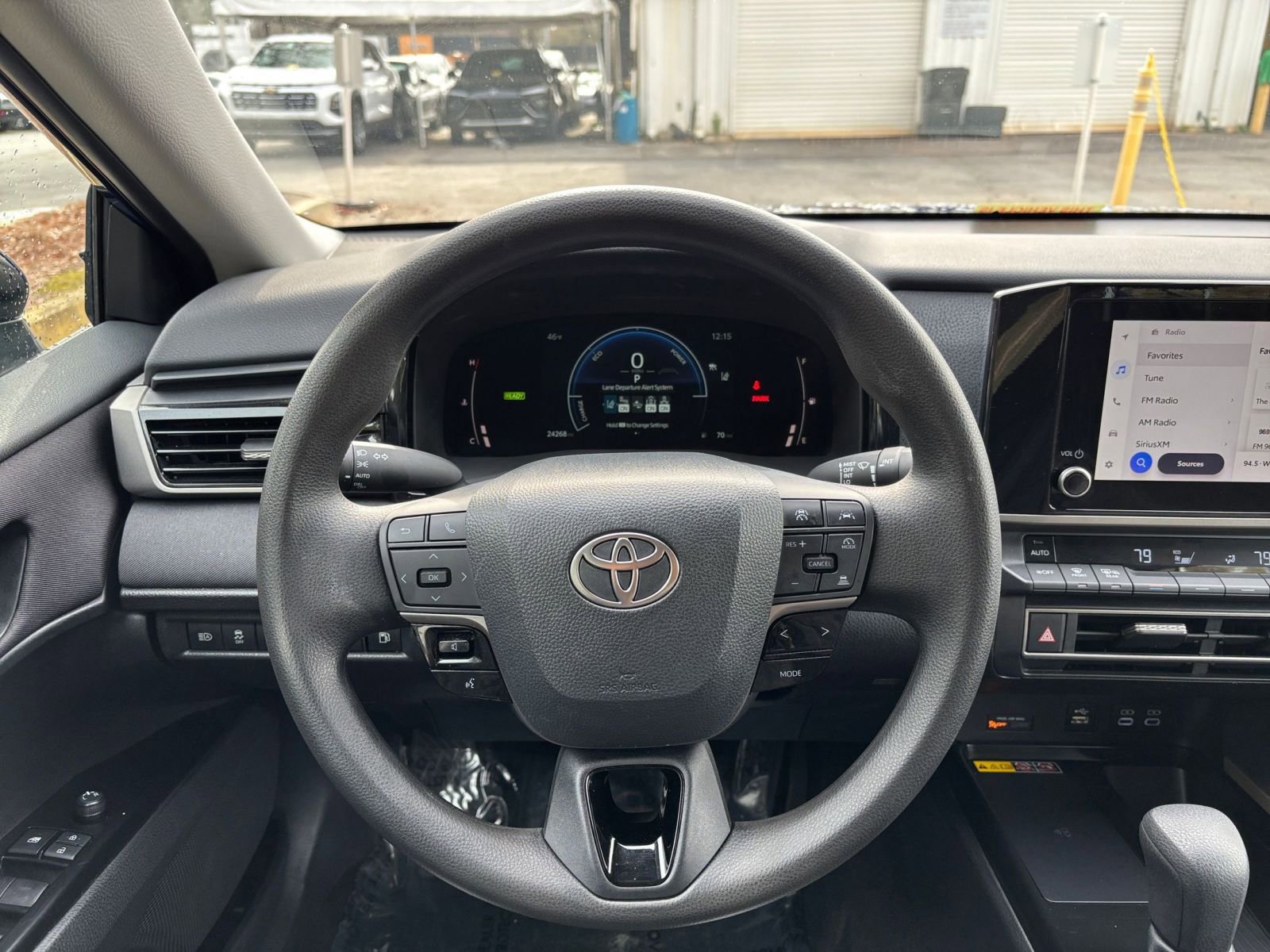 Thumbnail: 2025 Toyota Camry - 28